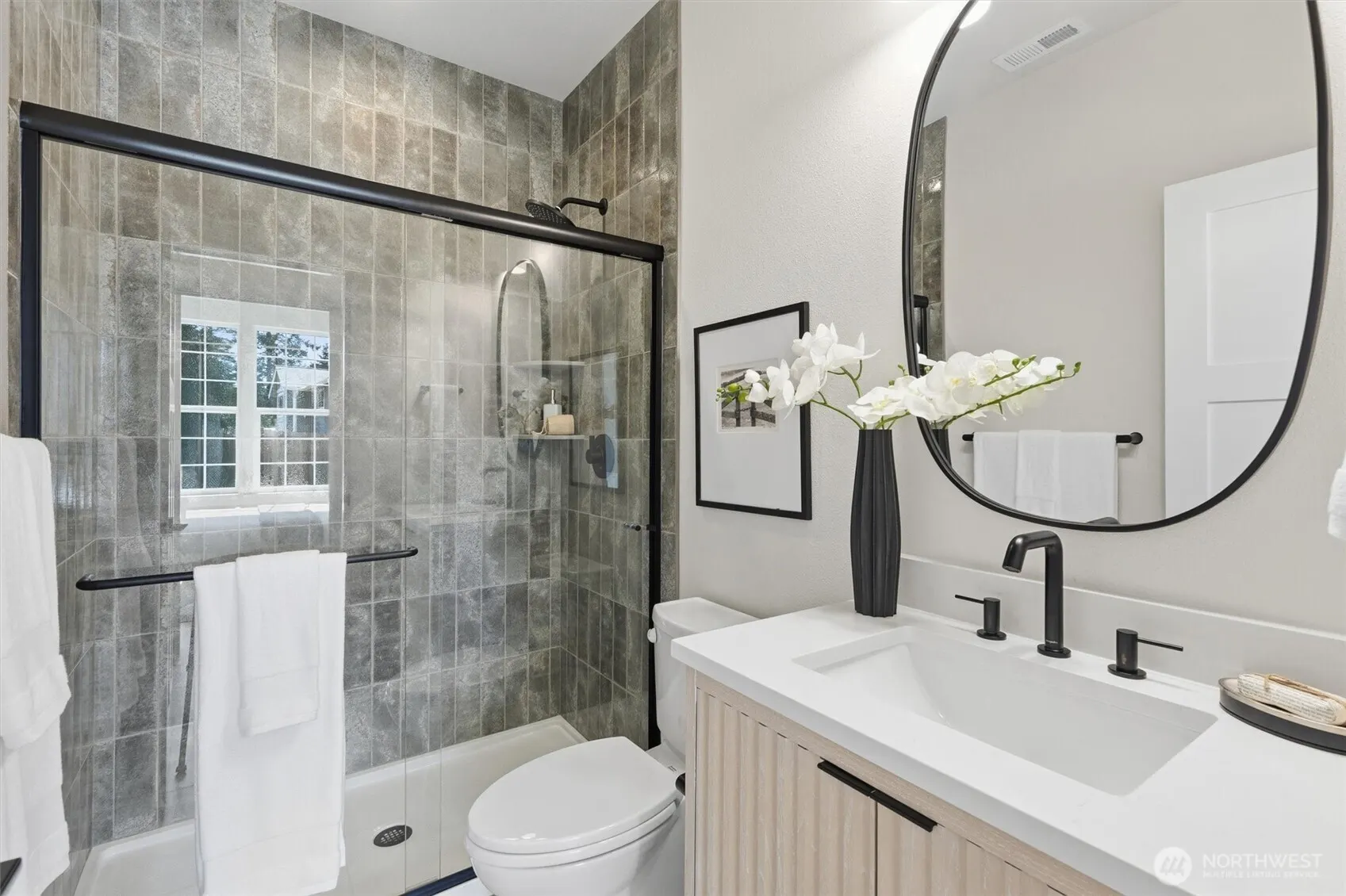 5 213th Place SW, Bothell, WA 98021