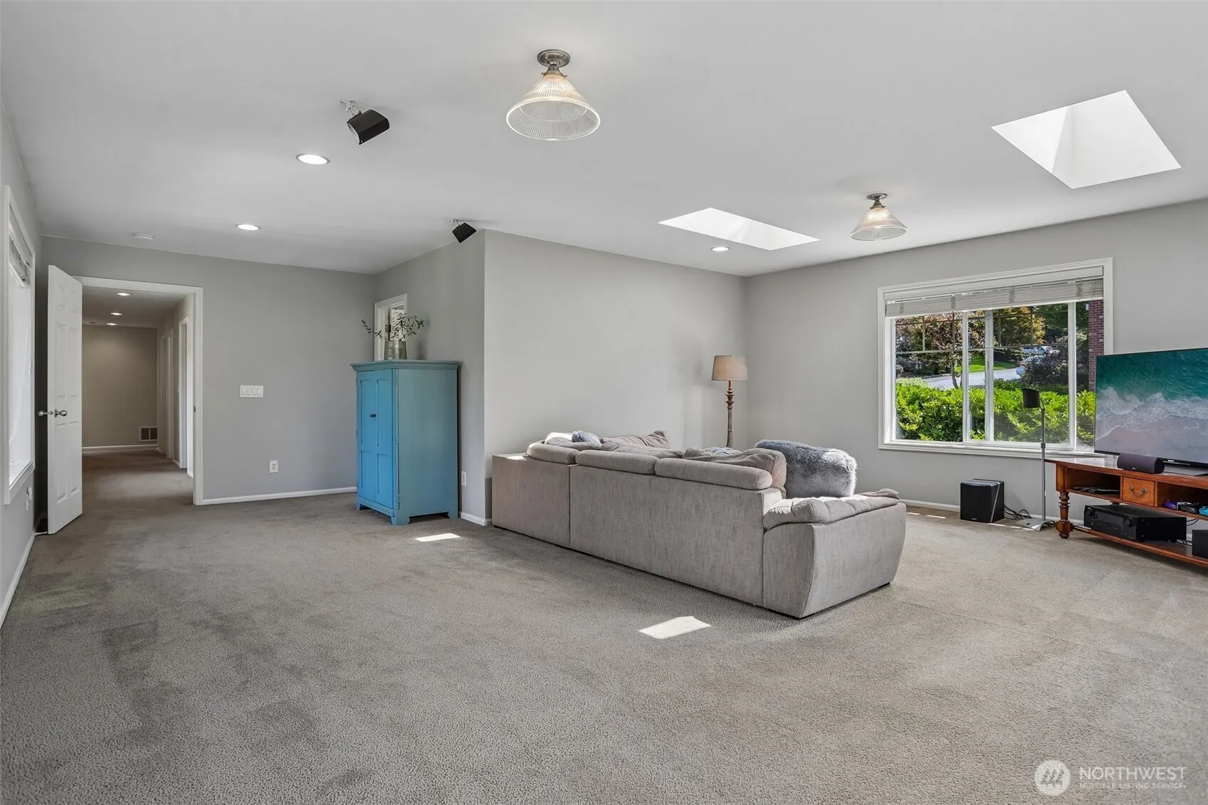 4371 232 Court SE, Sammamish, WA 98075