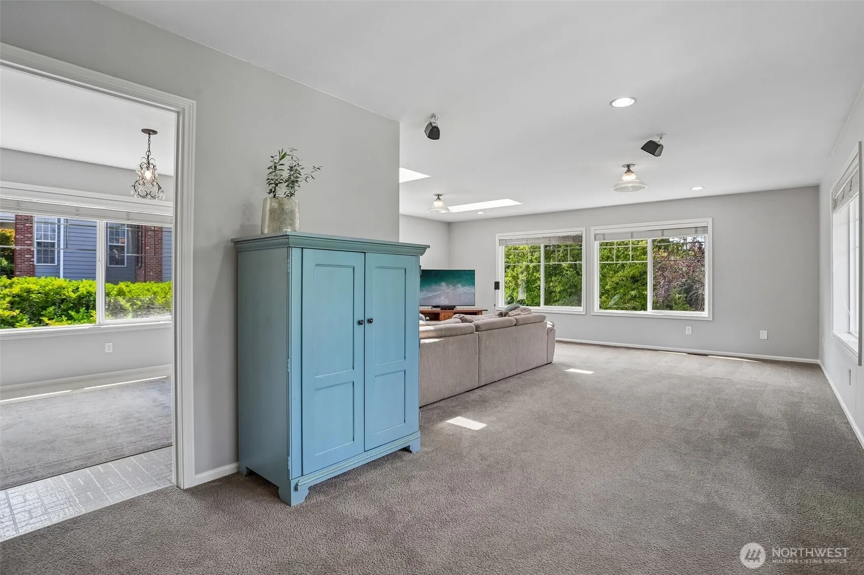 4371 232 Court SE, Sammamish, WA 98075