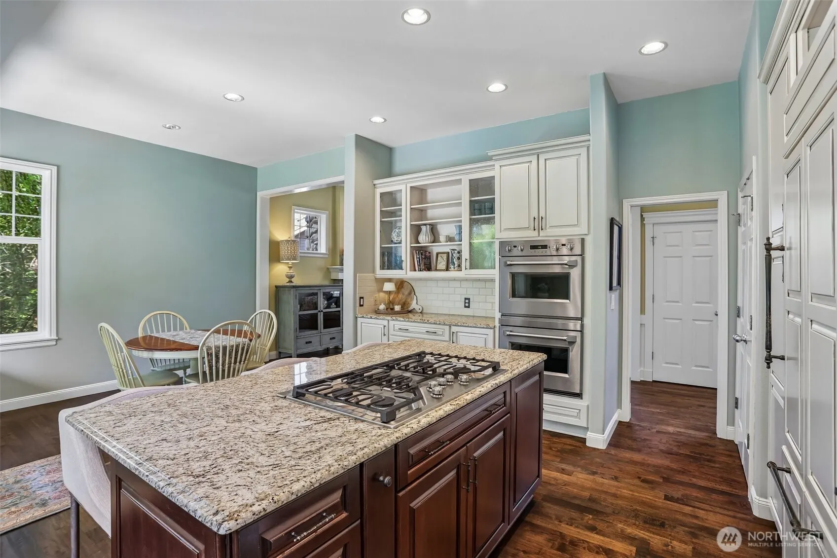 4371 232 Court SE, Sammamish, WA 98075