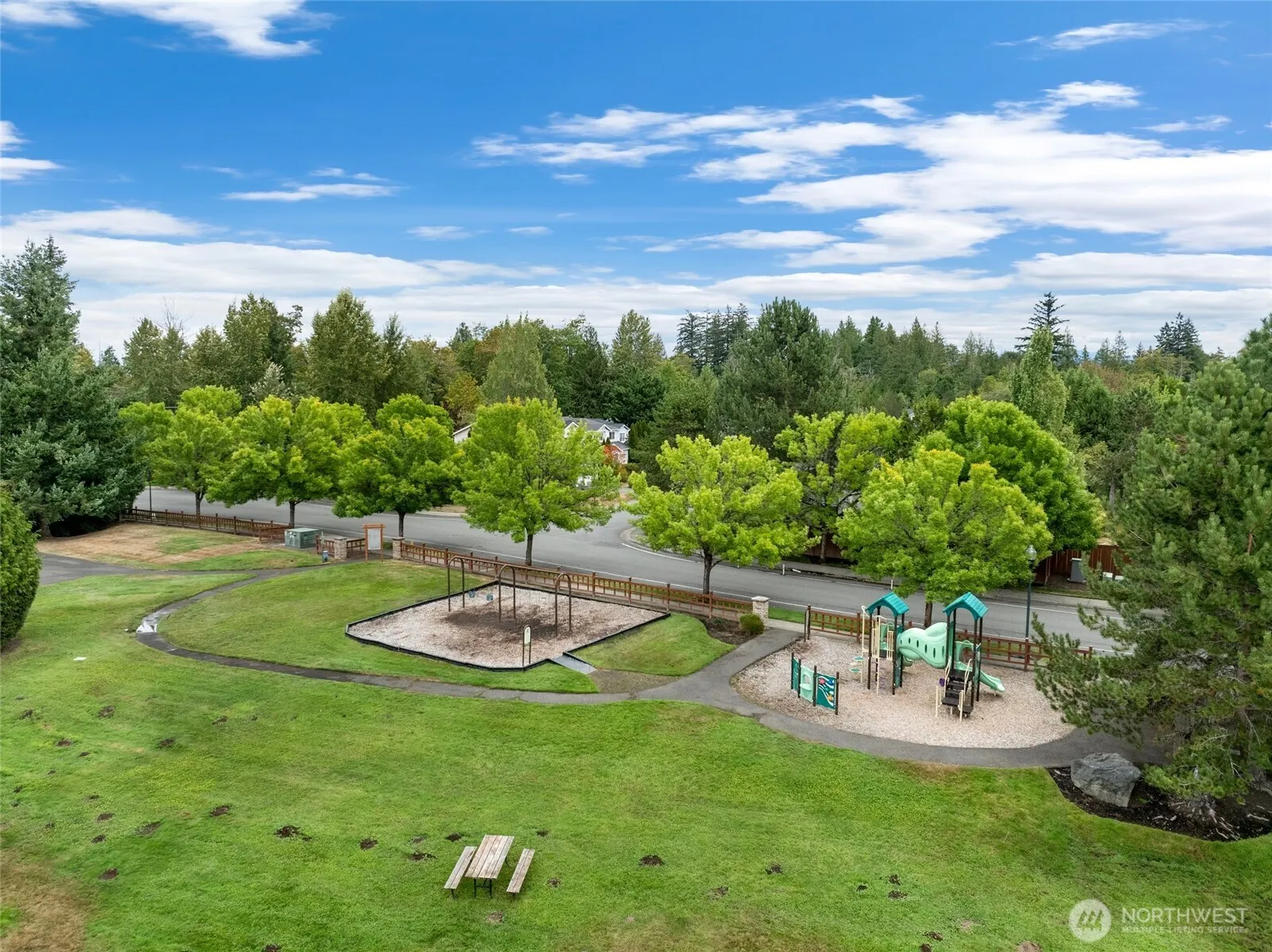 595 241st Lane SE, Sammamish, WA 98074