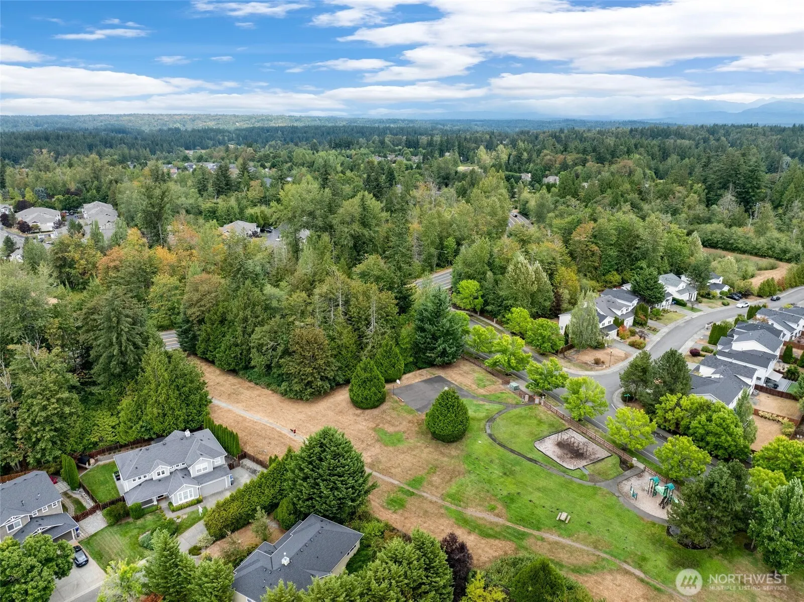 595 241st Lane SE, Sammamish, WA 98074