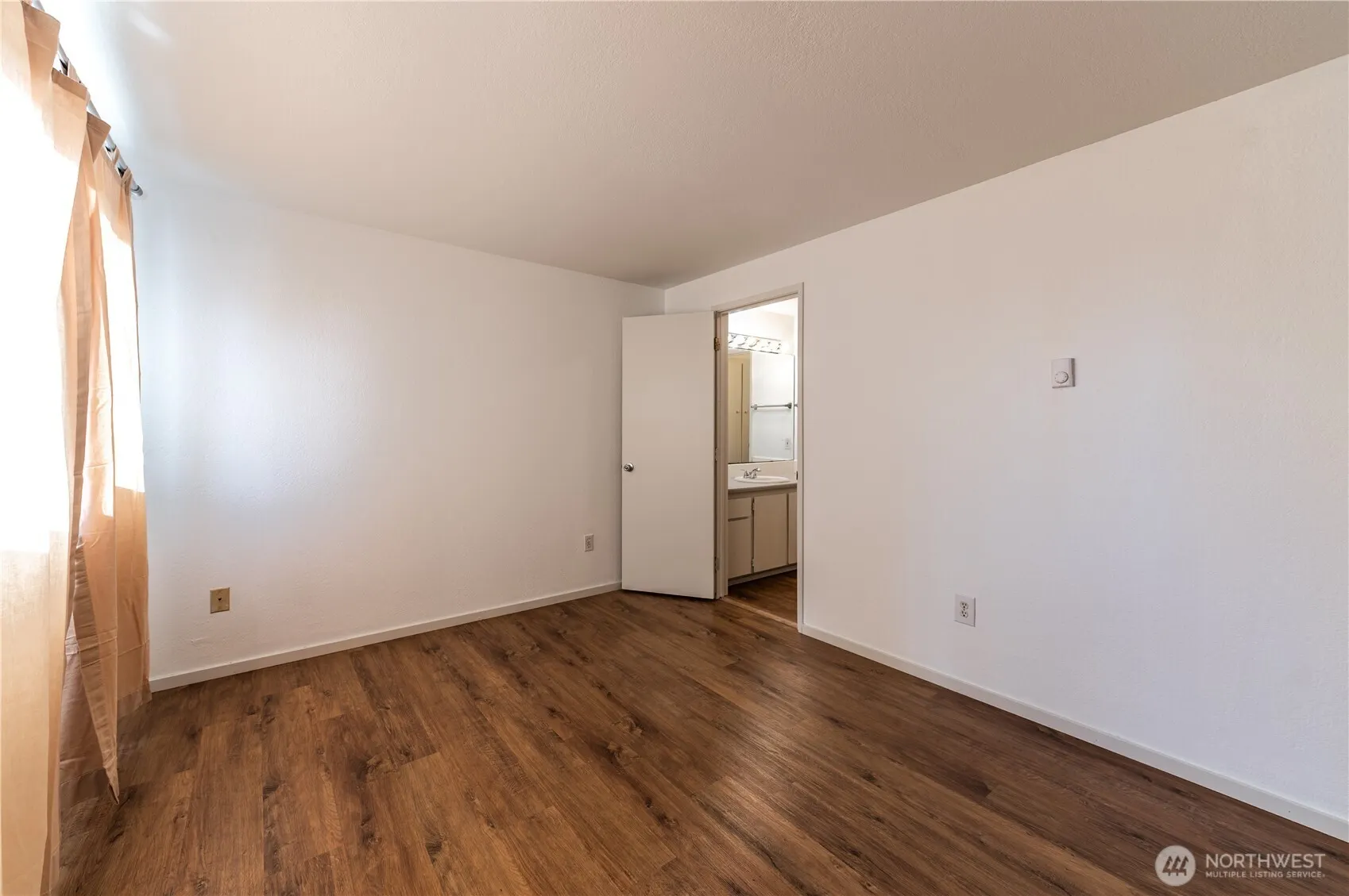 4326 156th Street SW #1A, Lynnwood, WA 98087