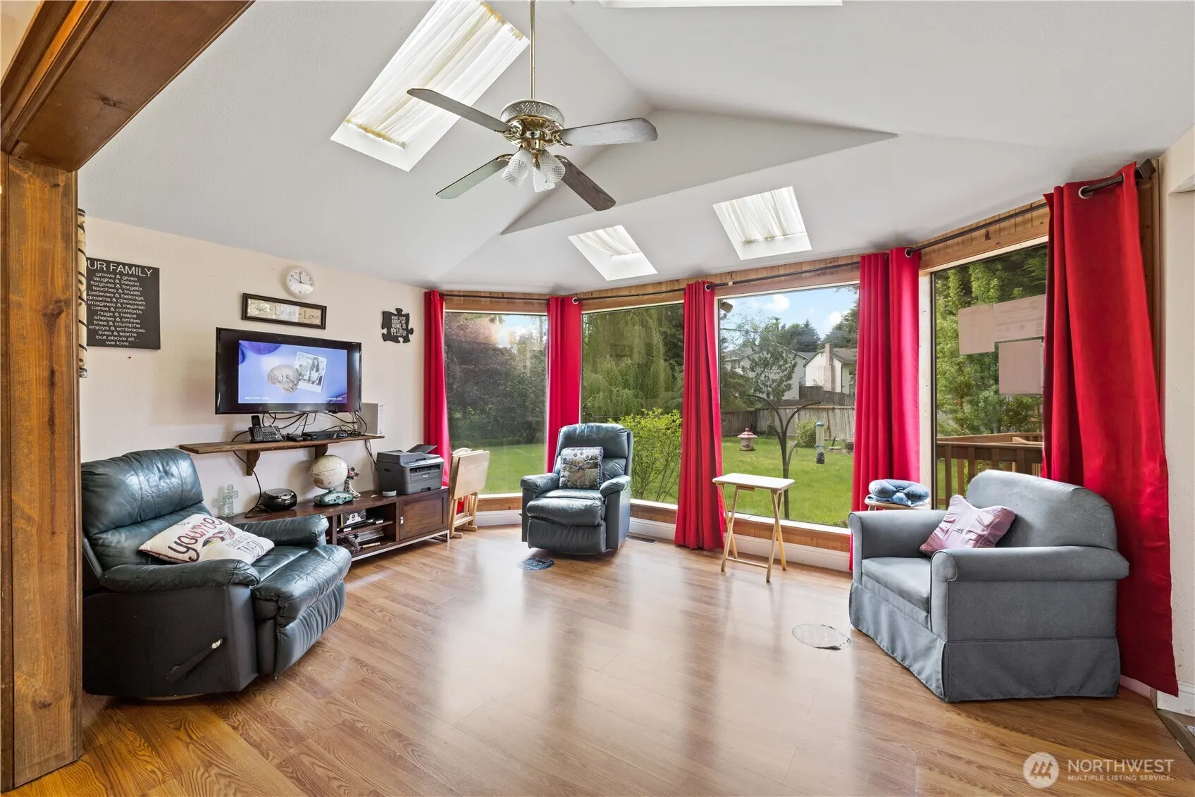 2627 205th Place SW, Lynnwood, WA 98036