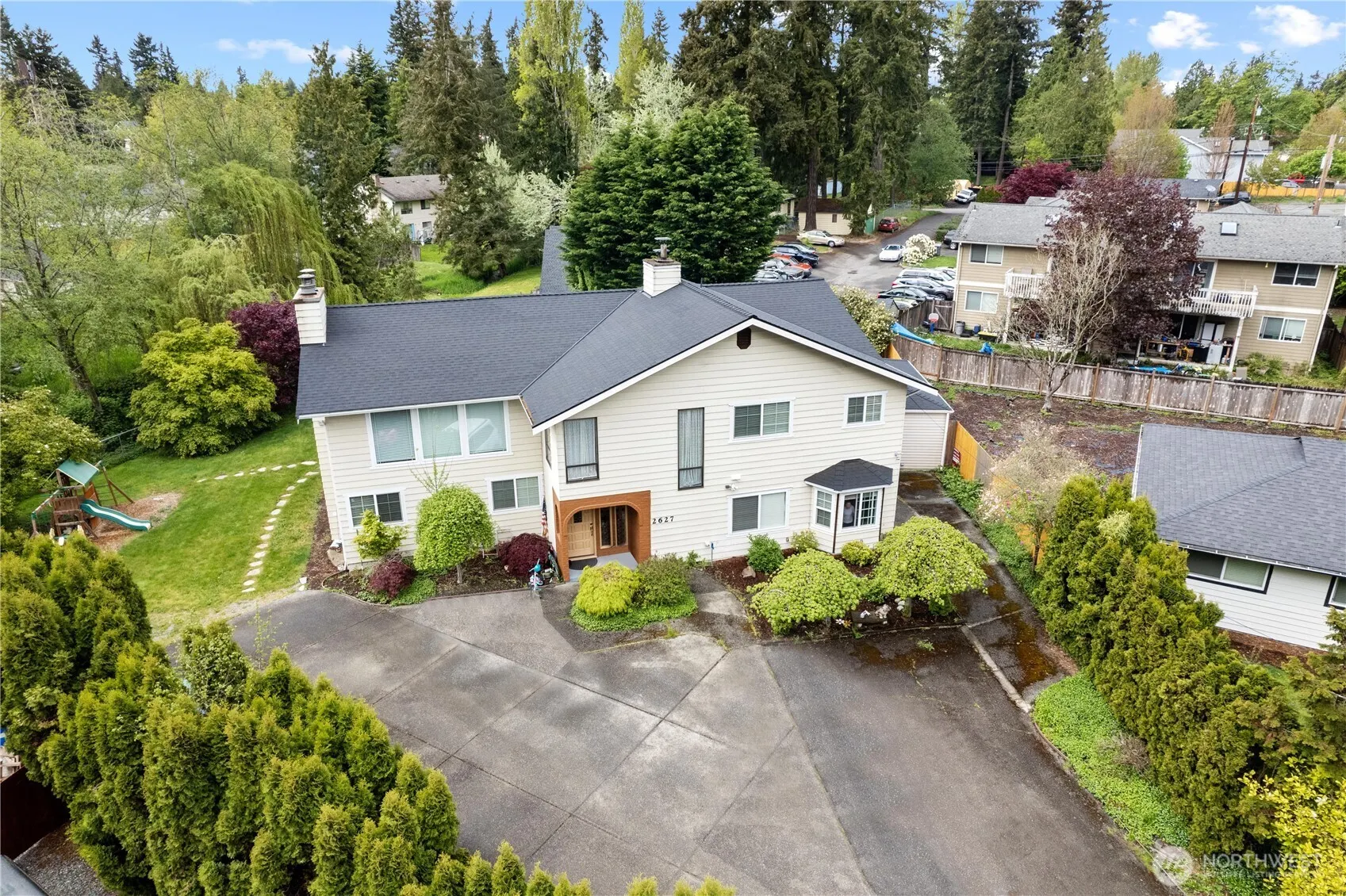 2627 205th Place SW, Lynnwood, WA 98036