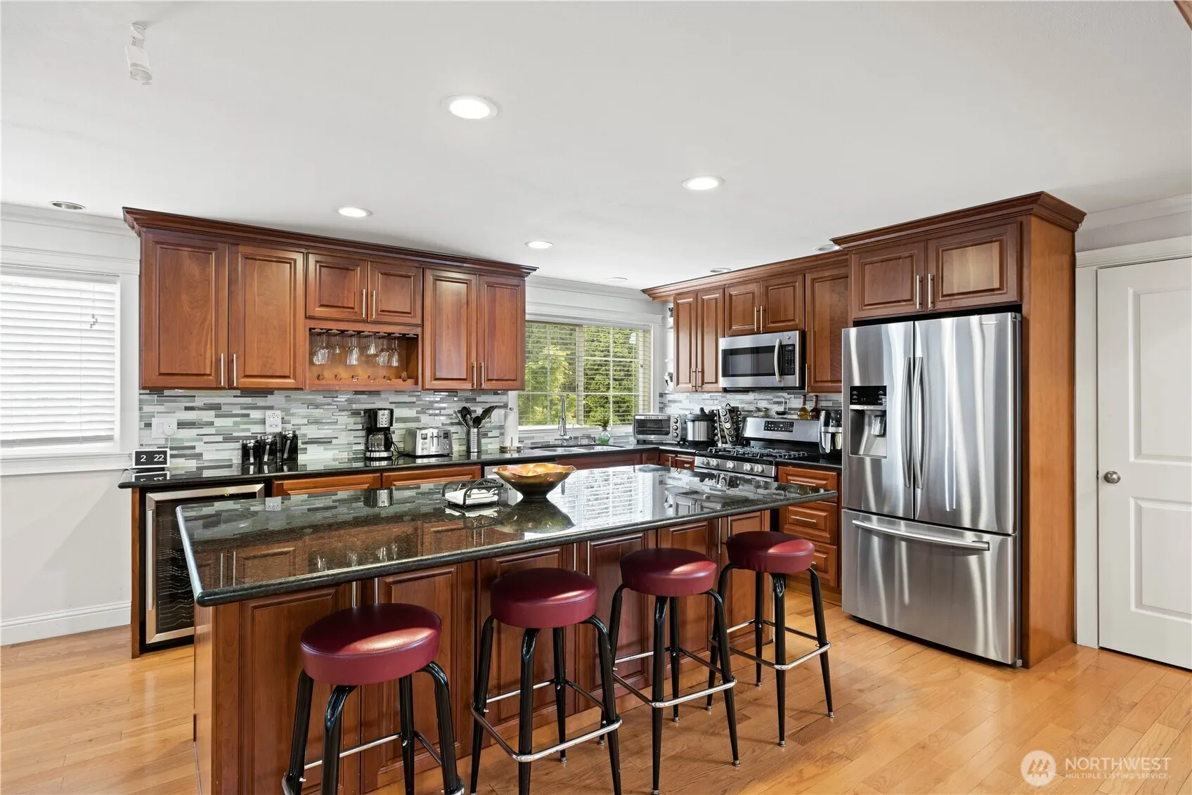 2627 205th Place SW, Lynnwood, WA 98036