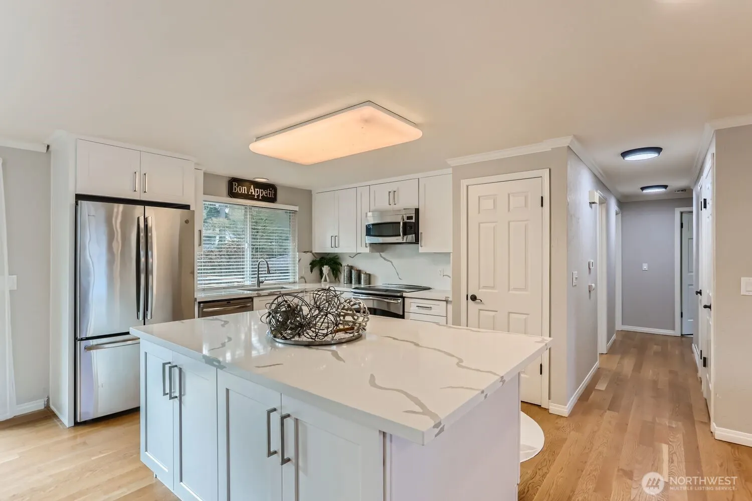 18927 SE 42nd Place , Issaquah, WA 98027