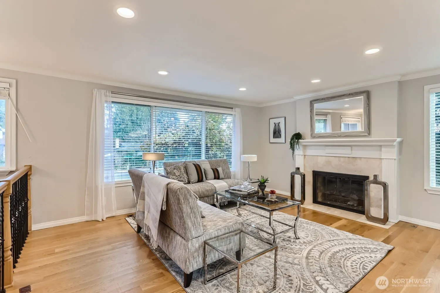 18927 SE 42nd Place , Issaquah, WA 98027