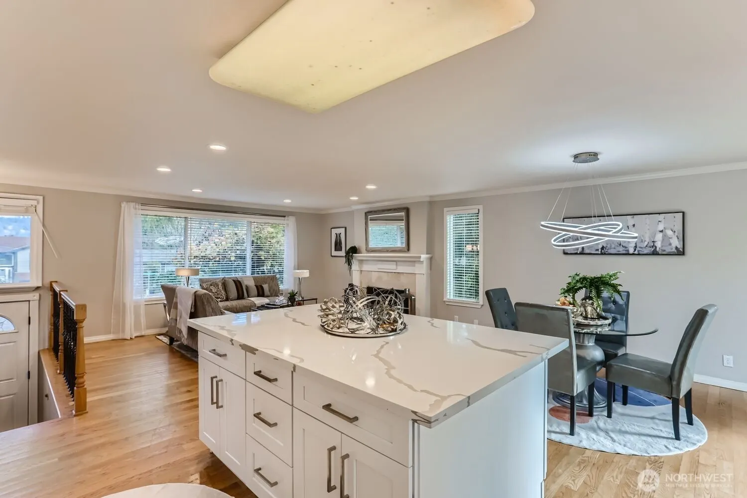 18927 SE 42nd Place , Issaquah, WA 98027