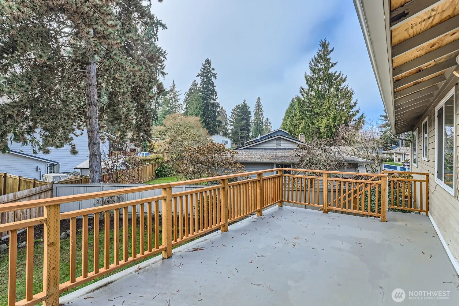 18927 SE 42nd Place , Issaquah, WA 98027