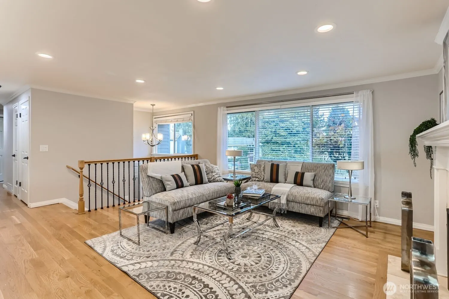 18927 SE 42nd Place , Issaquah, WA 98027
