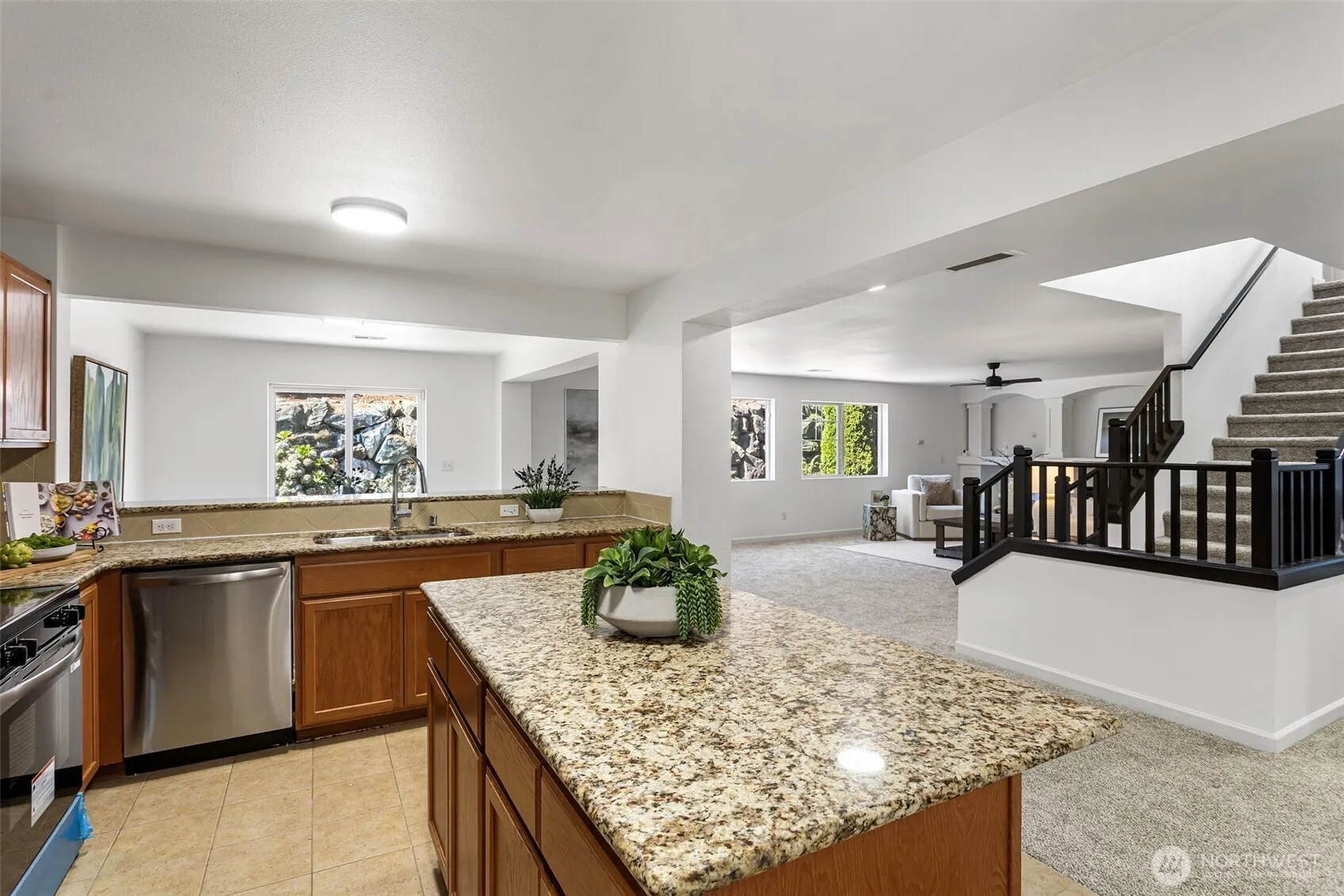 25921 35th Place S, Kent, WA 98032