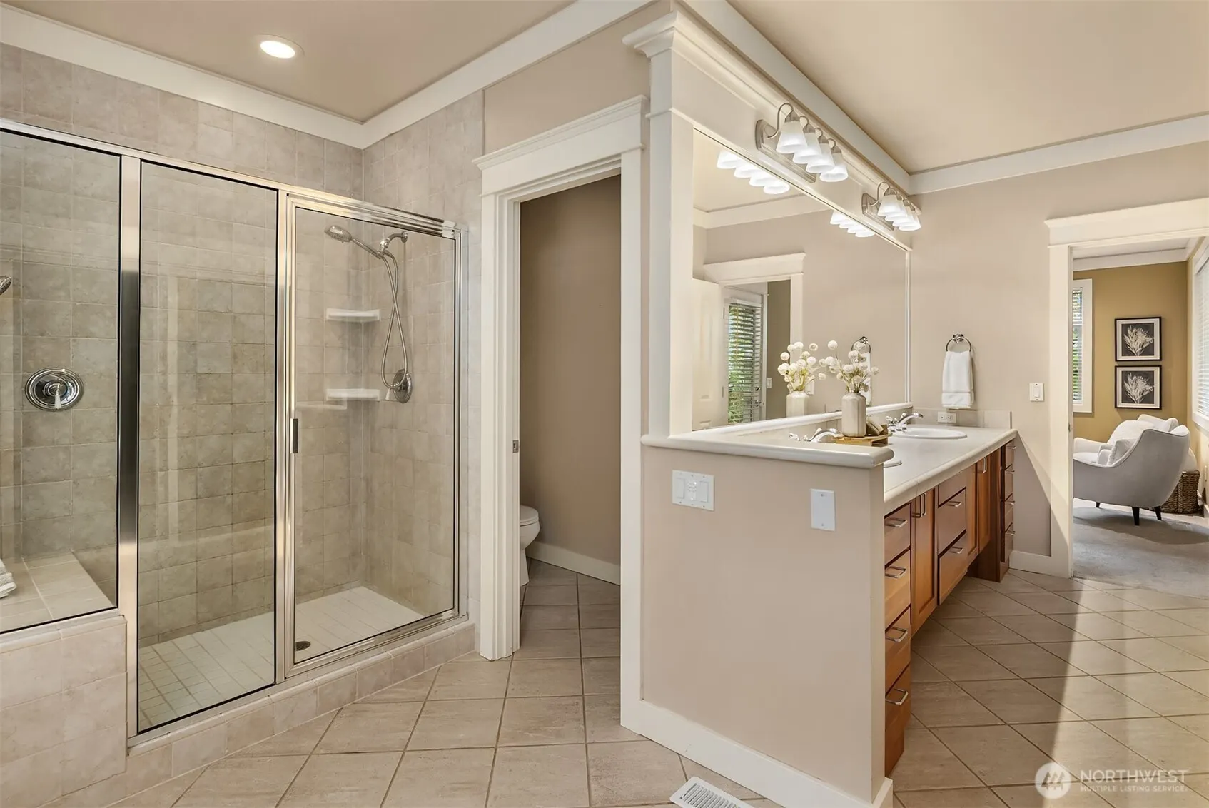 5245 Jung Frau Place NW, Issaquah, WA 98027
