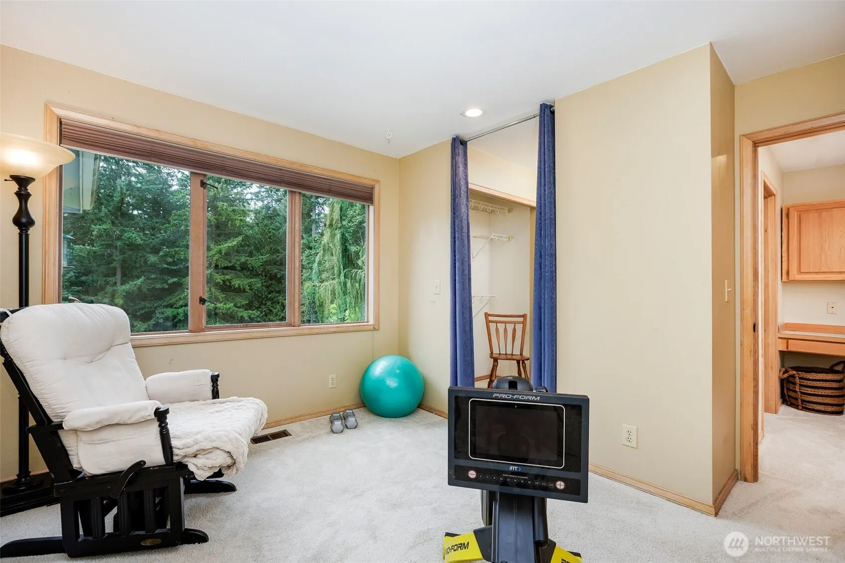 15526 NE 155th Street , Woodinville, WA 98072-8905