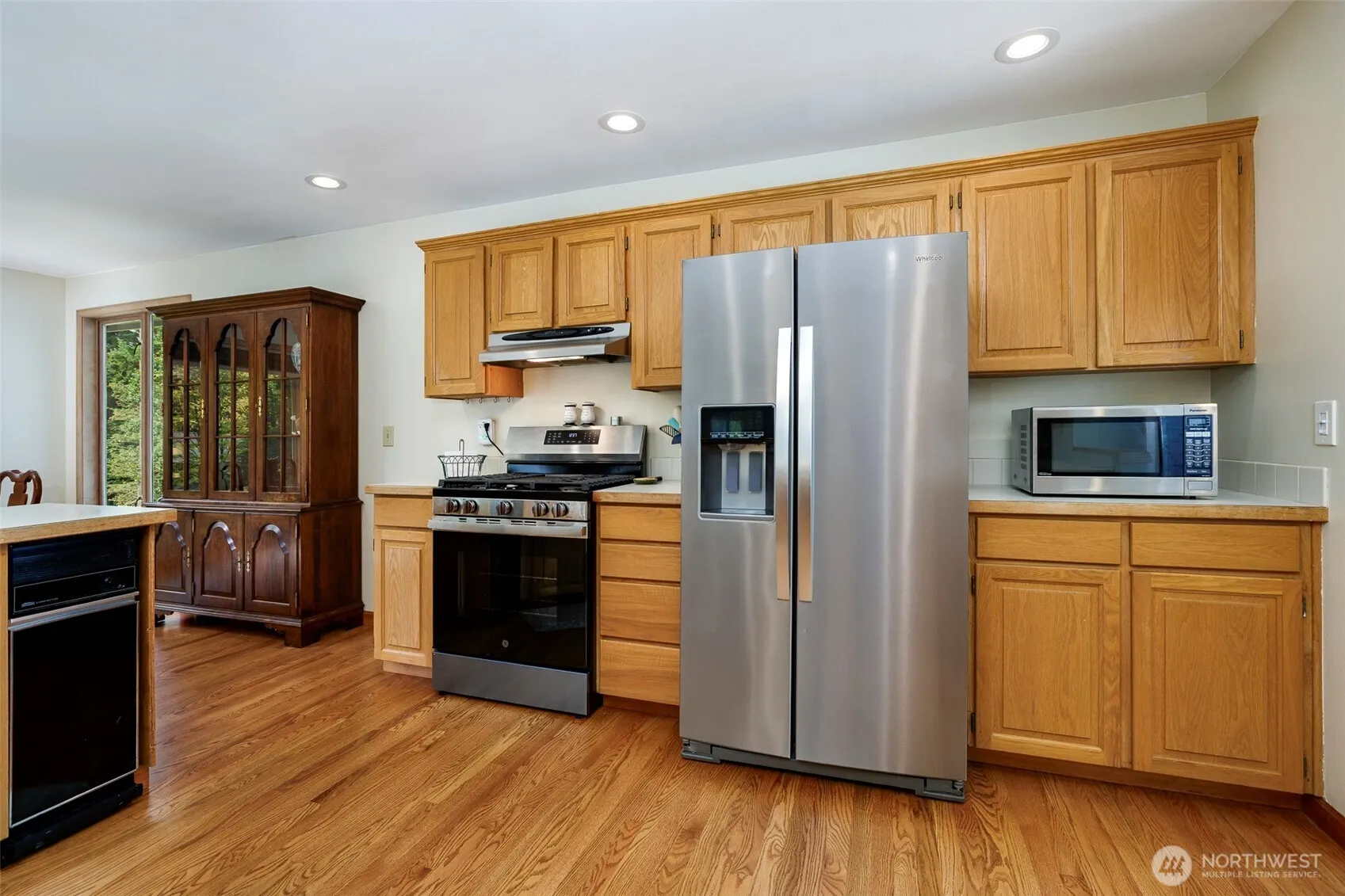15526 NE 155th Street , Woodinville, WA 98072-8905