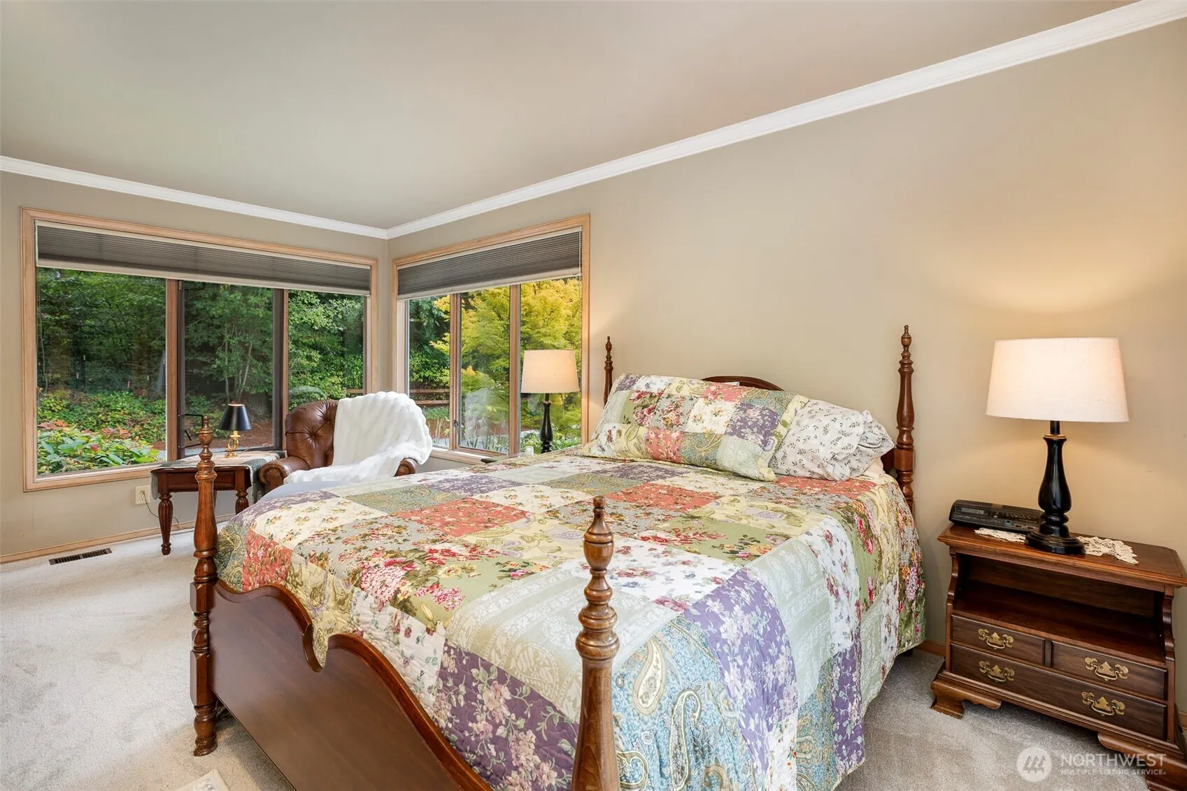 15526 NE 155th Street , Woodinville, WA 98072-8905