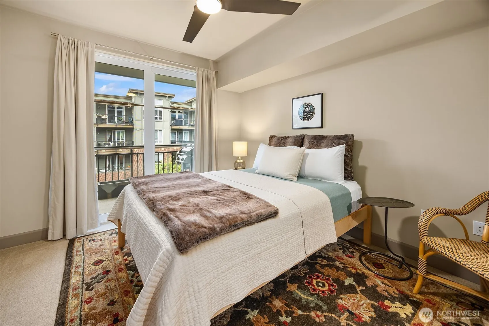 1840 25th Avenue NE #307, Issaquah, WA 98029