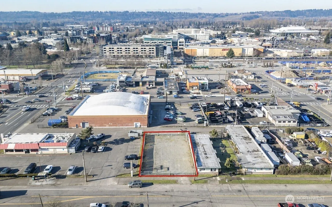 321 State Avenue N, Kent, WA 98030