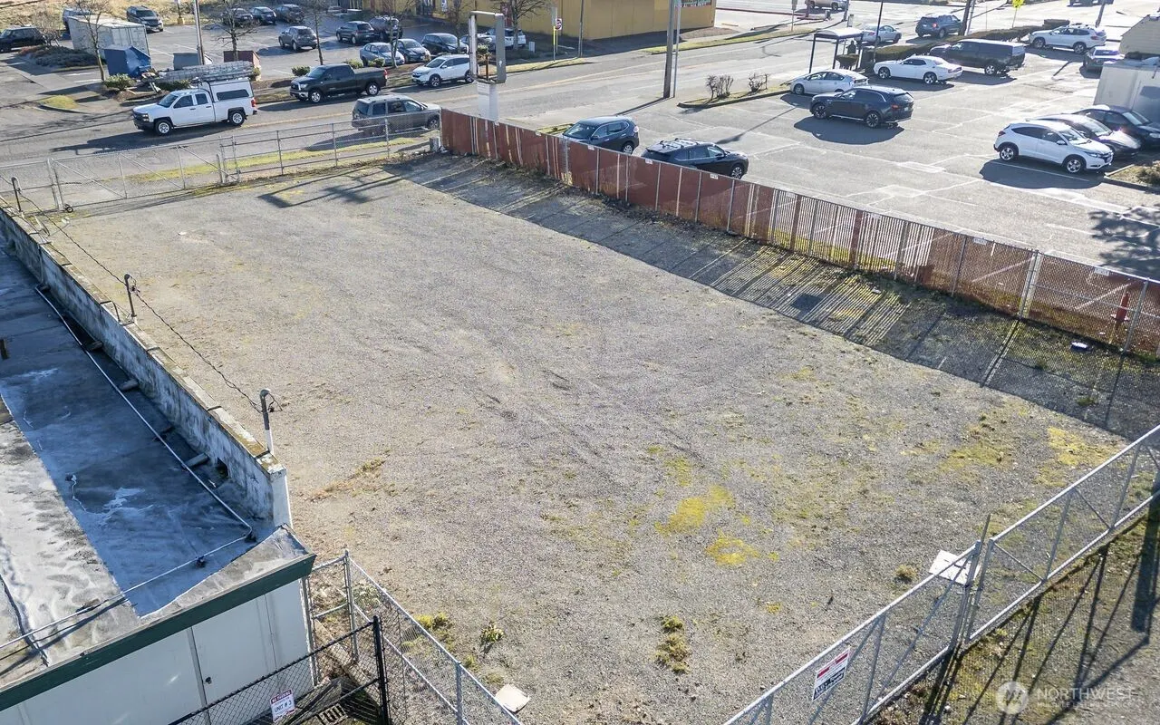 321 State Avenue N, Kent, WA 98030