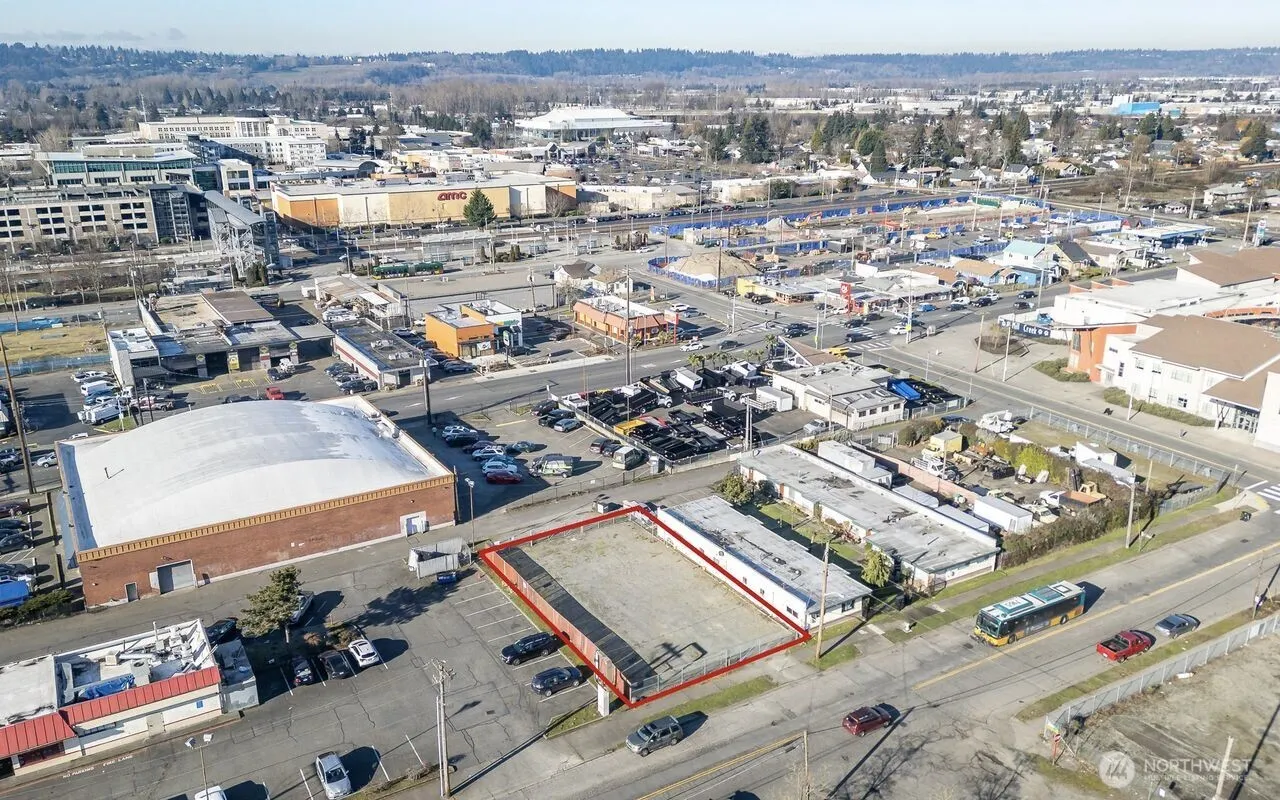 321 State Avenue N, Kent, WA 98030