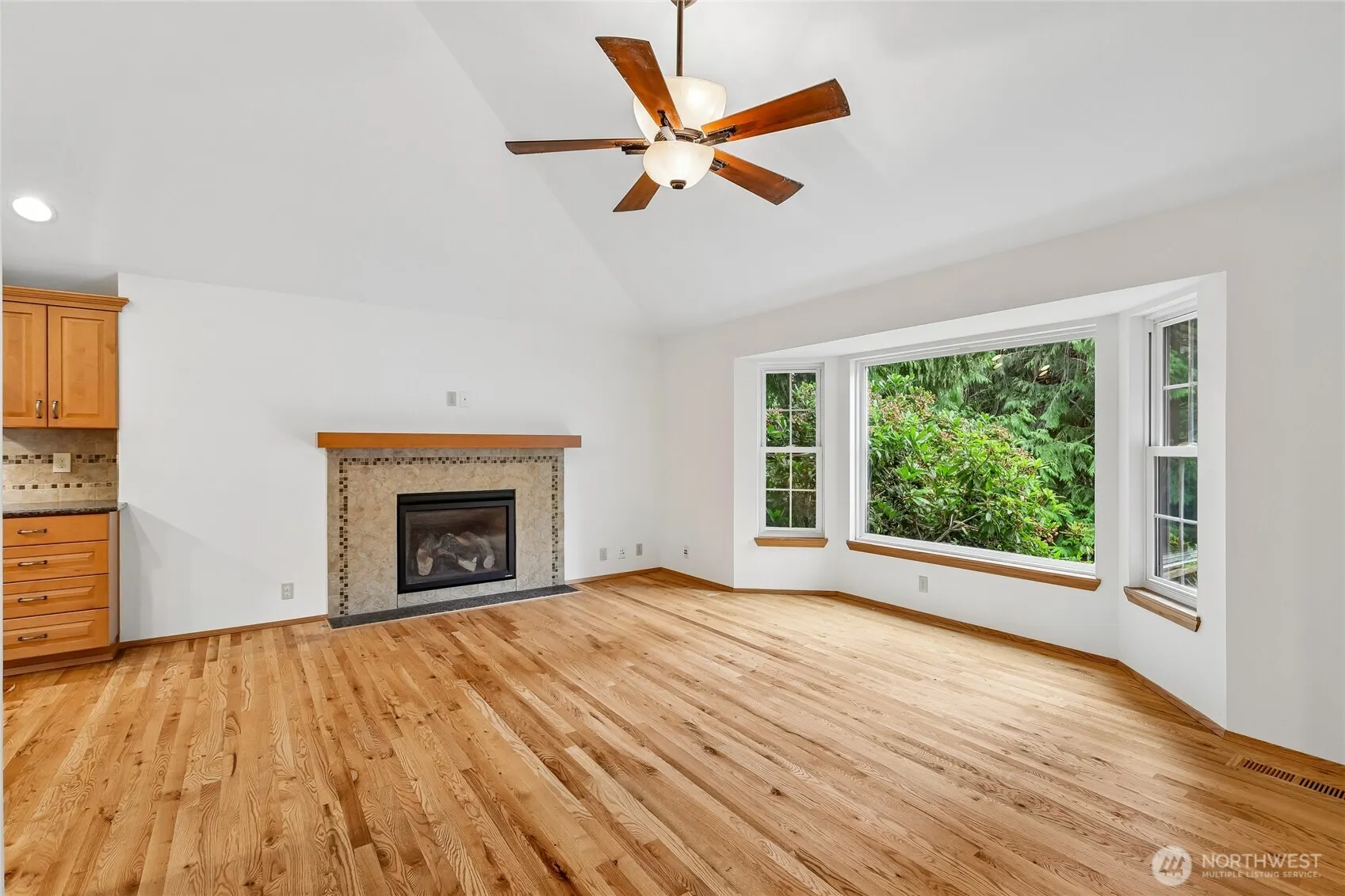 4315 210th Place NE, Sammamish, WA 98074