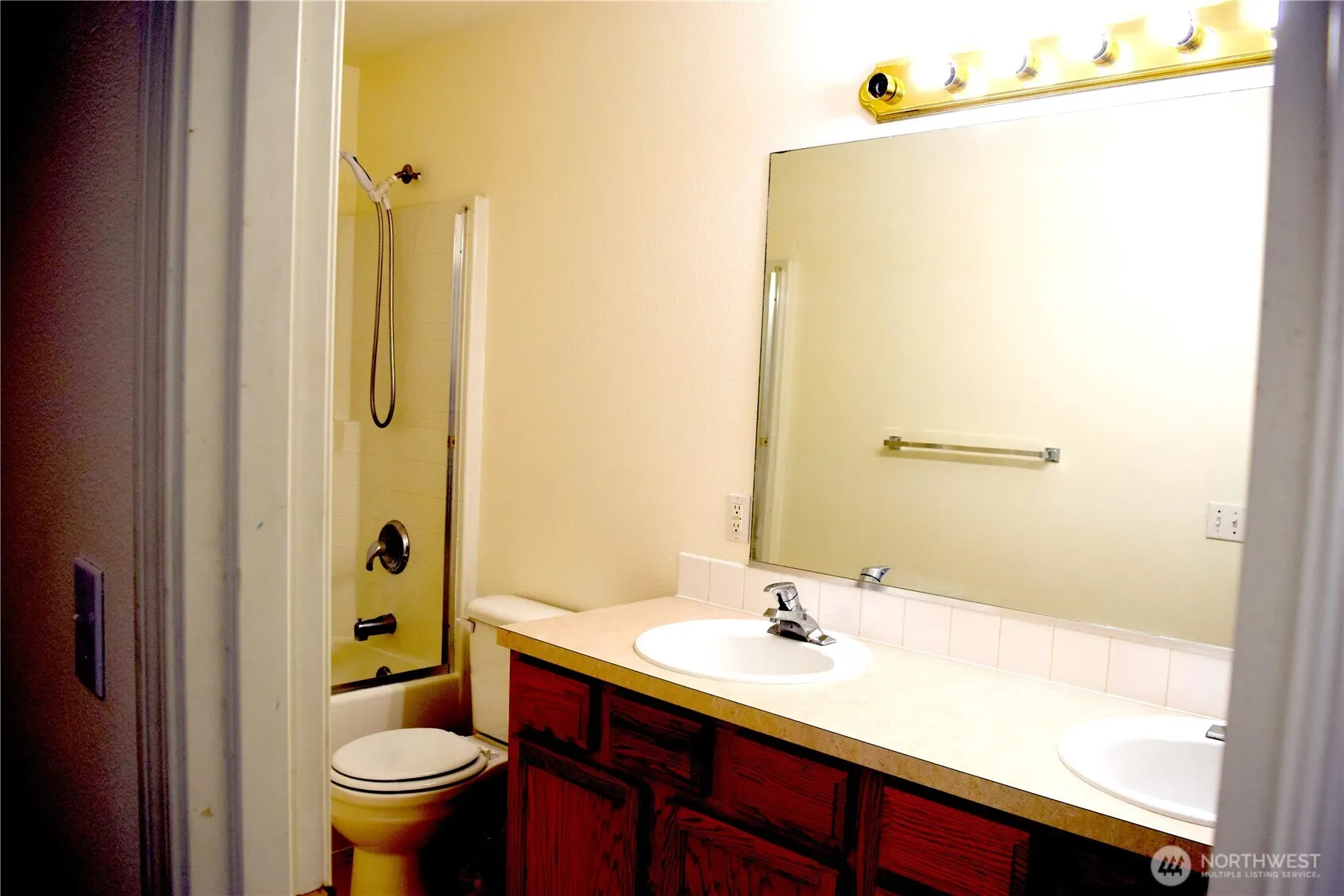 17755 110th Place SE, Renton, WA 98055