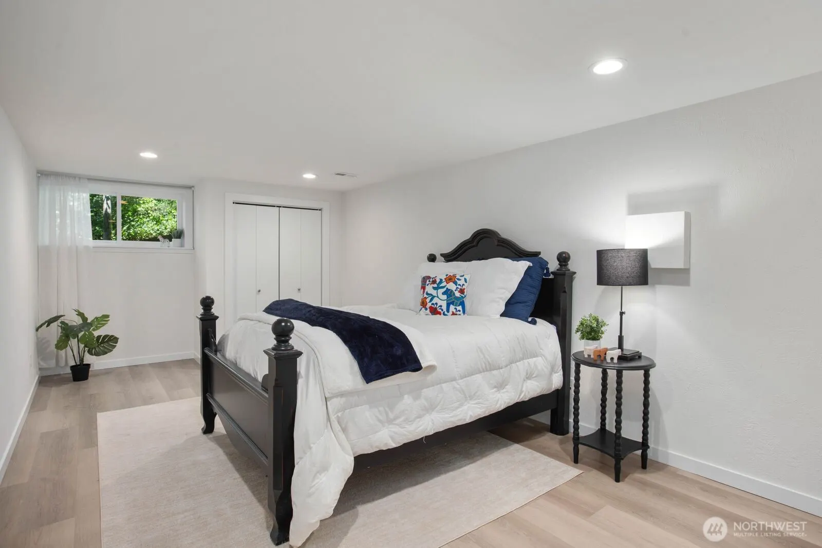 12065 206th Place SE, Issaquah, WA 98027