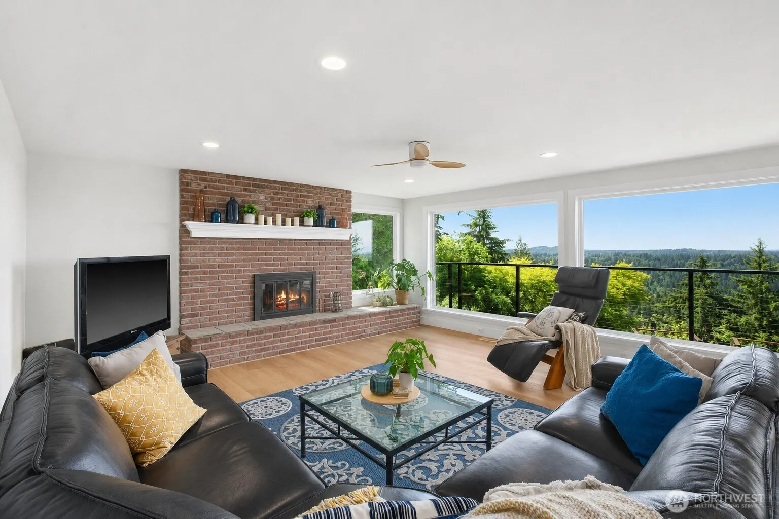 12065 206th Place SE, Issaquah, WA 98027