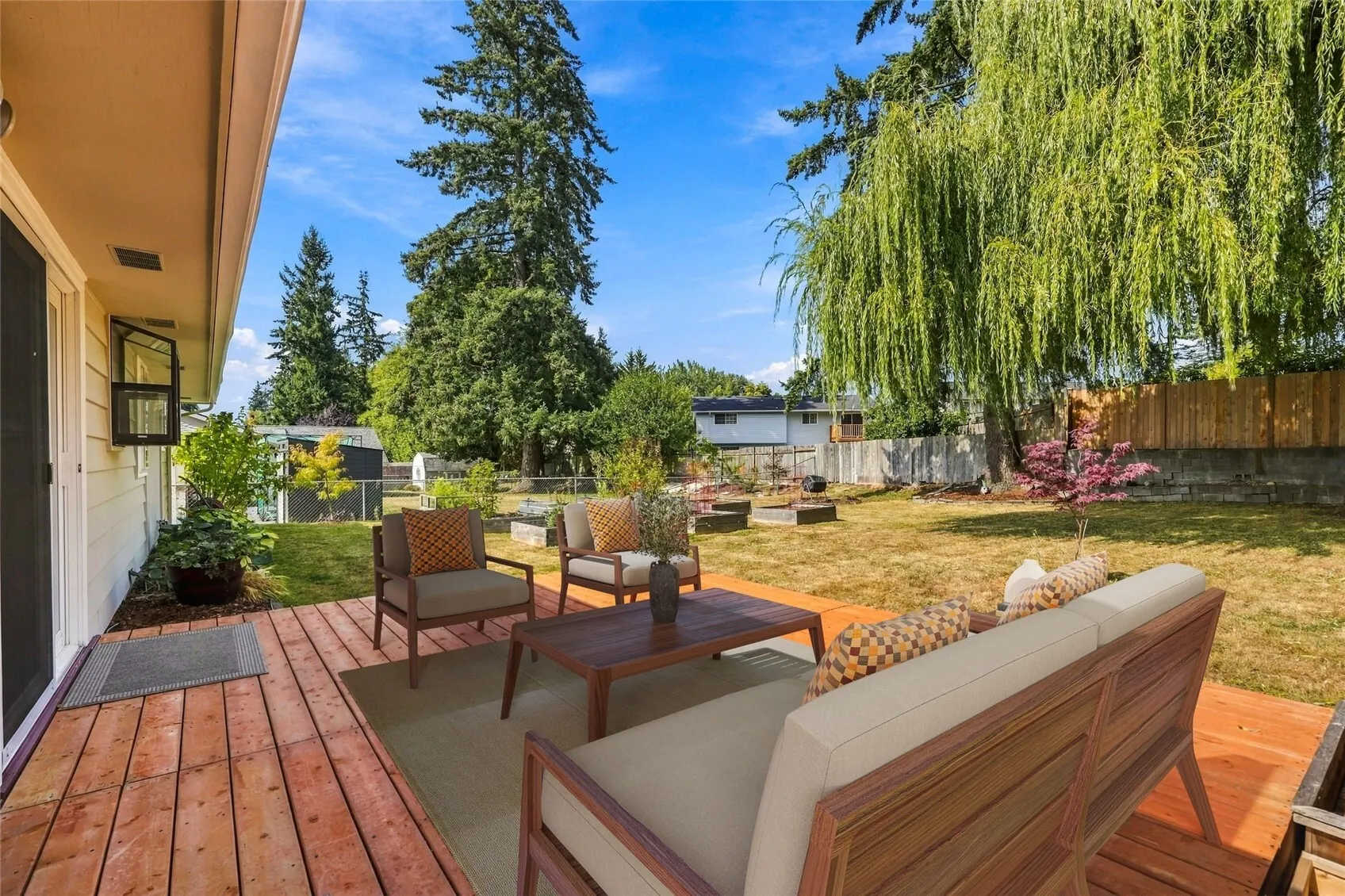 4813 190th Street SW, Lynnwood, WA 98036