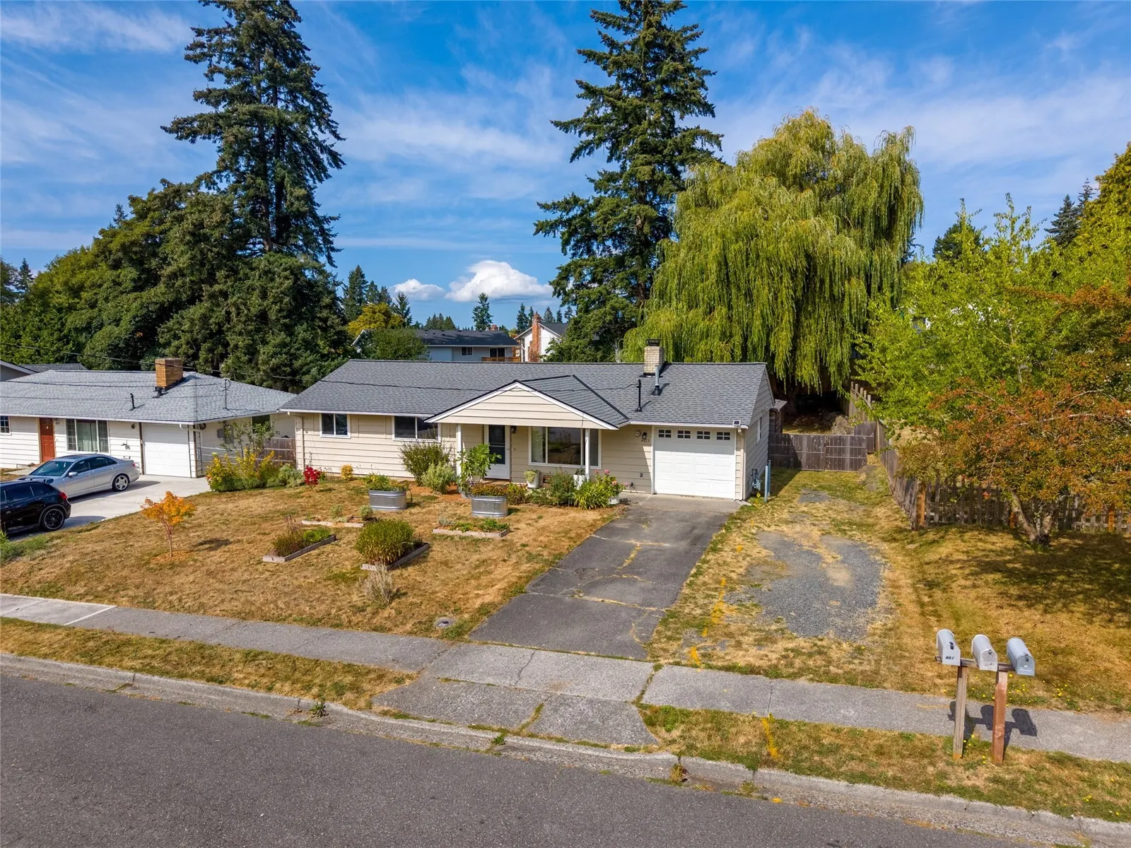 4813 190th Street SW, Lynnwood, WA 98036