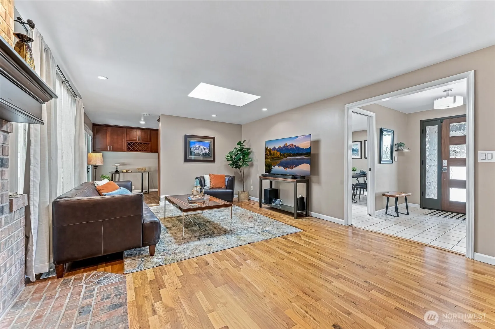 14009 NE 74th Street , Redmond, WA 98052
