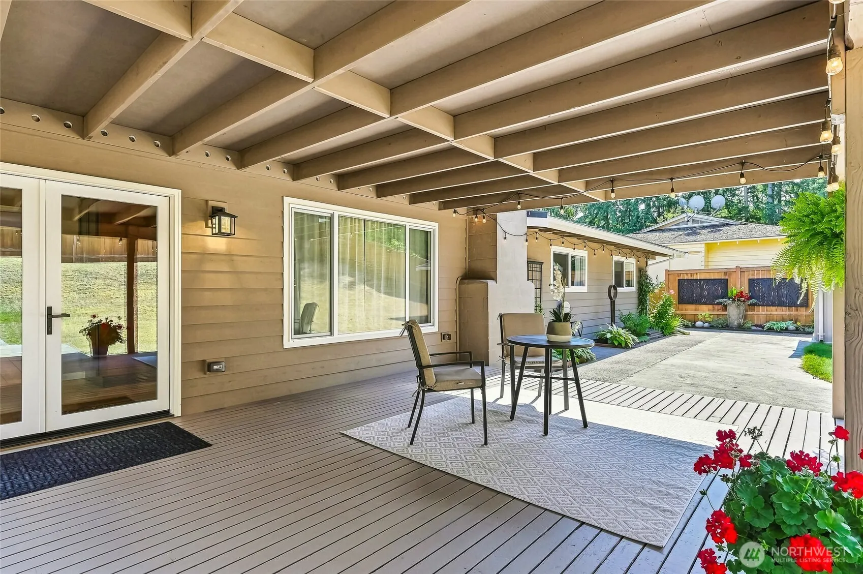14009 NE 74th Street , Redmond, WA 98052