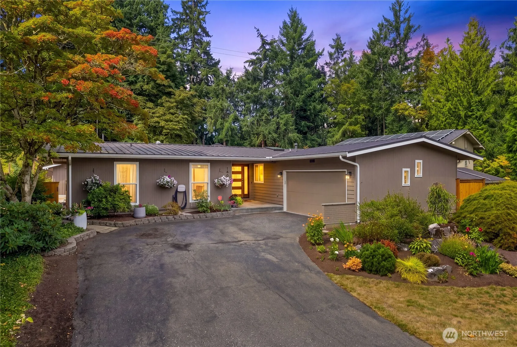 14009 NE 74th Street , Redmond, WA 98052