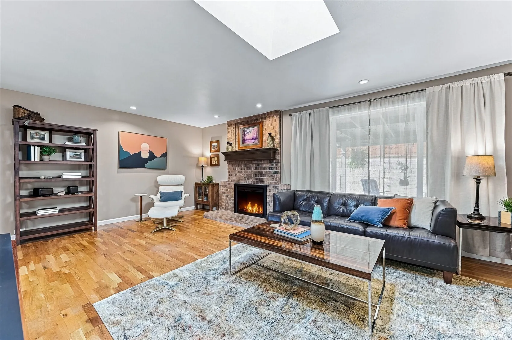 14009 NE 74th Street , Redmond, WA 98052