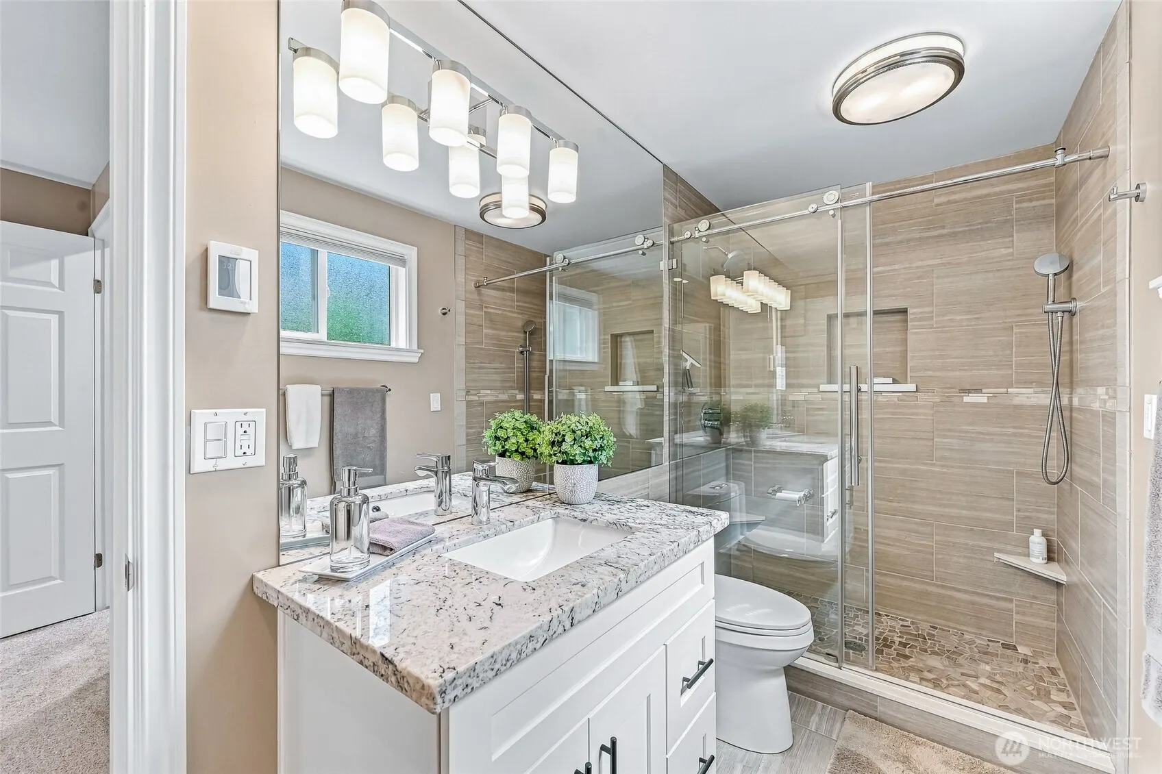 14009 NE 74th Street , Redmond, WA 98052
