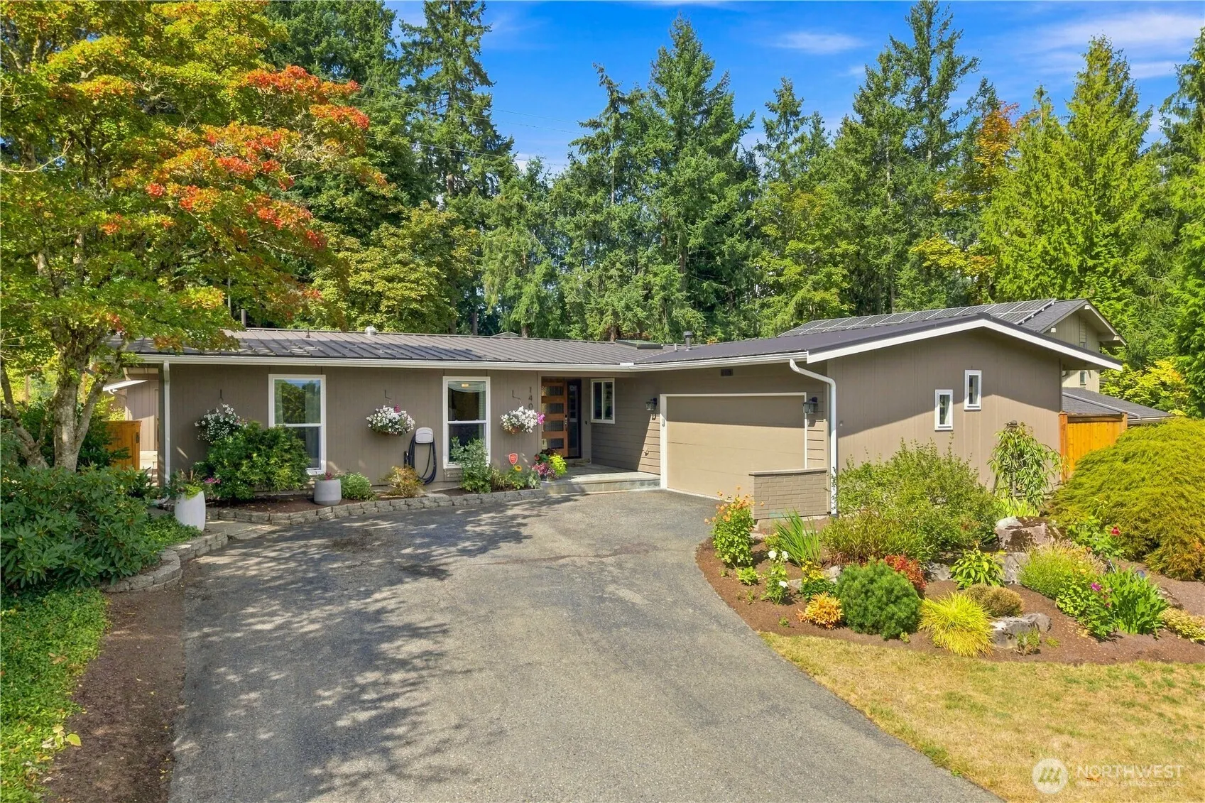 14009 NE 74th Street , Redmond, WA 98052