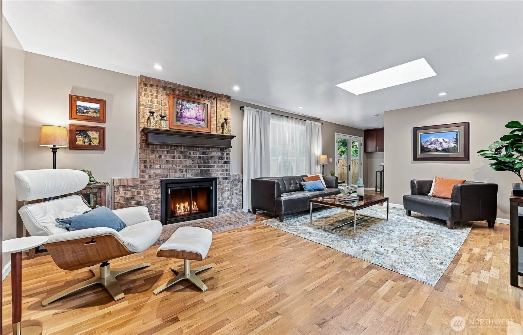 14009 NE 74th Street , Redmond, WA 98052
