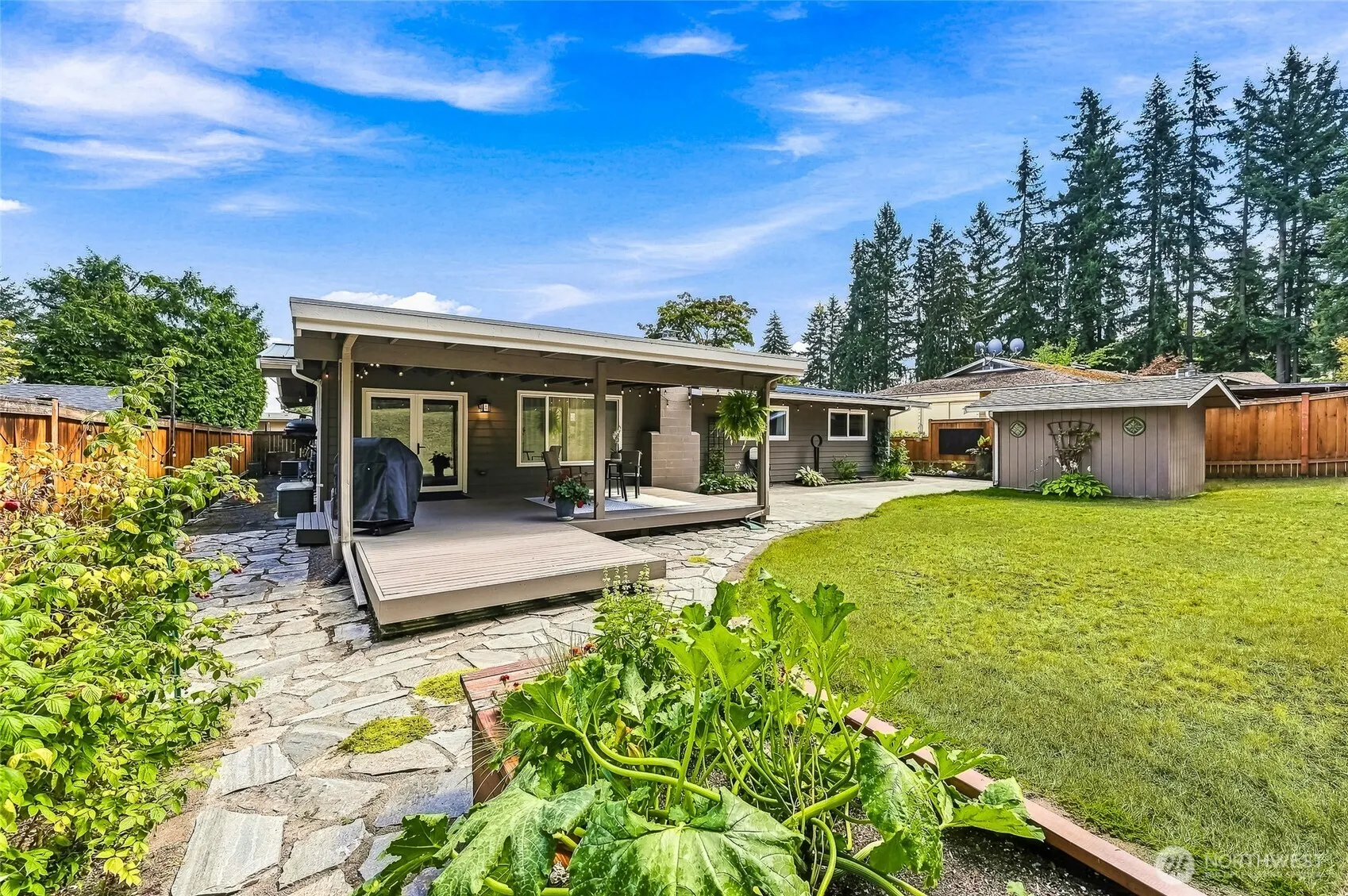 14009 NE 74th Street , Redmond, WA 98052