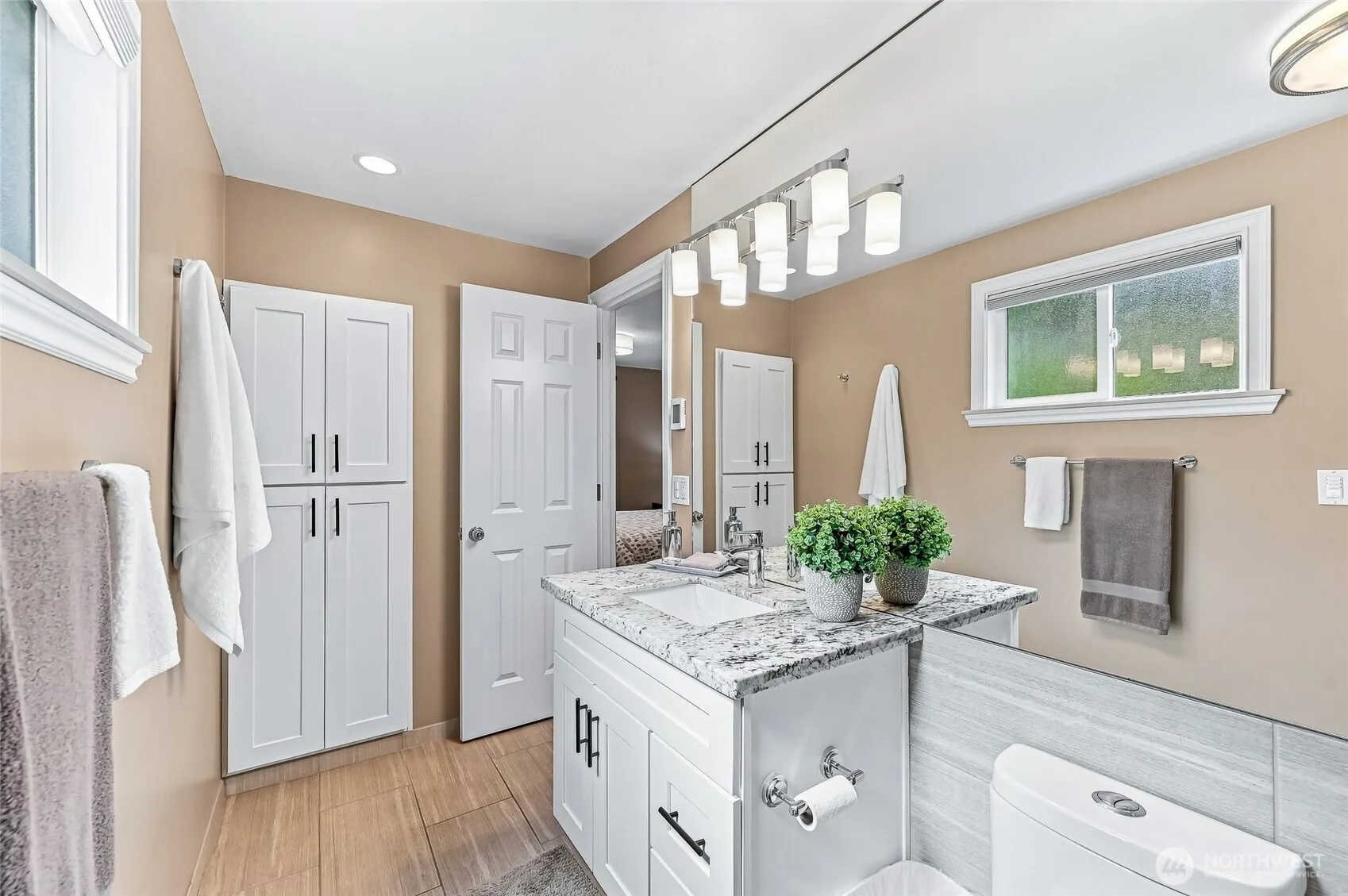 14009 NE 74th Street , Redmond, WA 98052