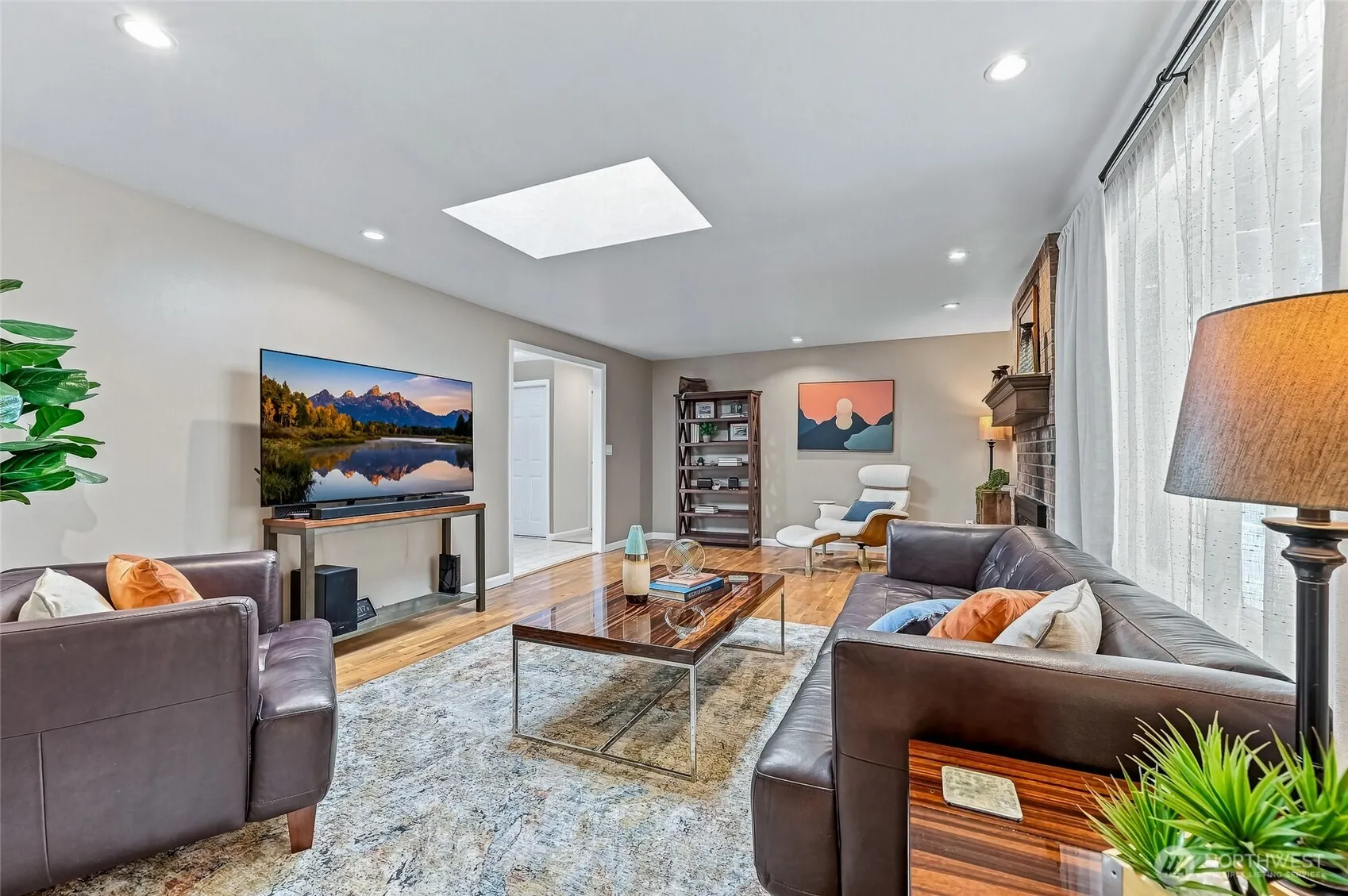 14009 NE 74th Street , Redmond, WA 98052
