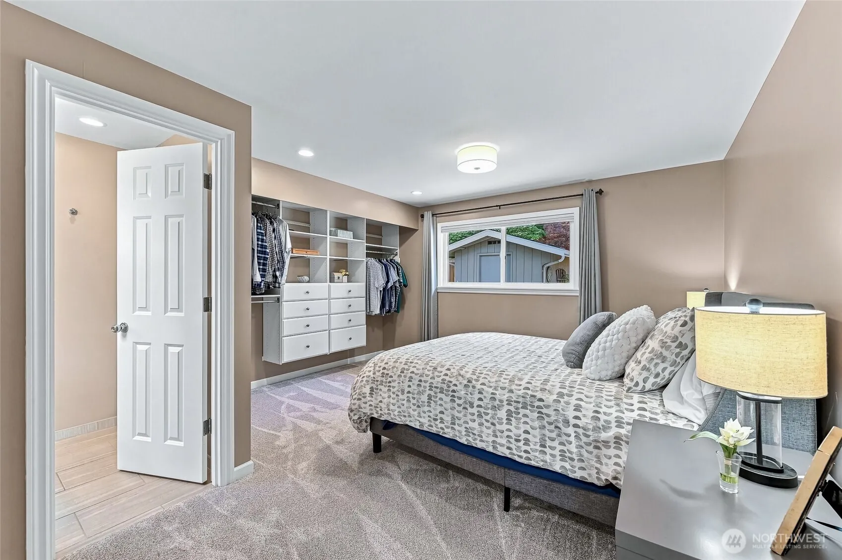14009 NE 74th Street , Redmond, WA 98052