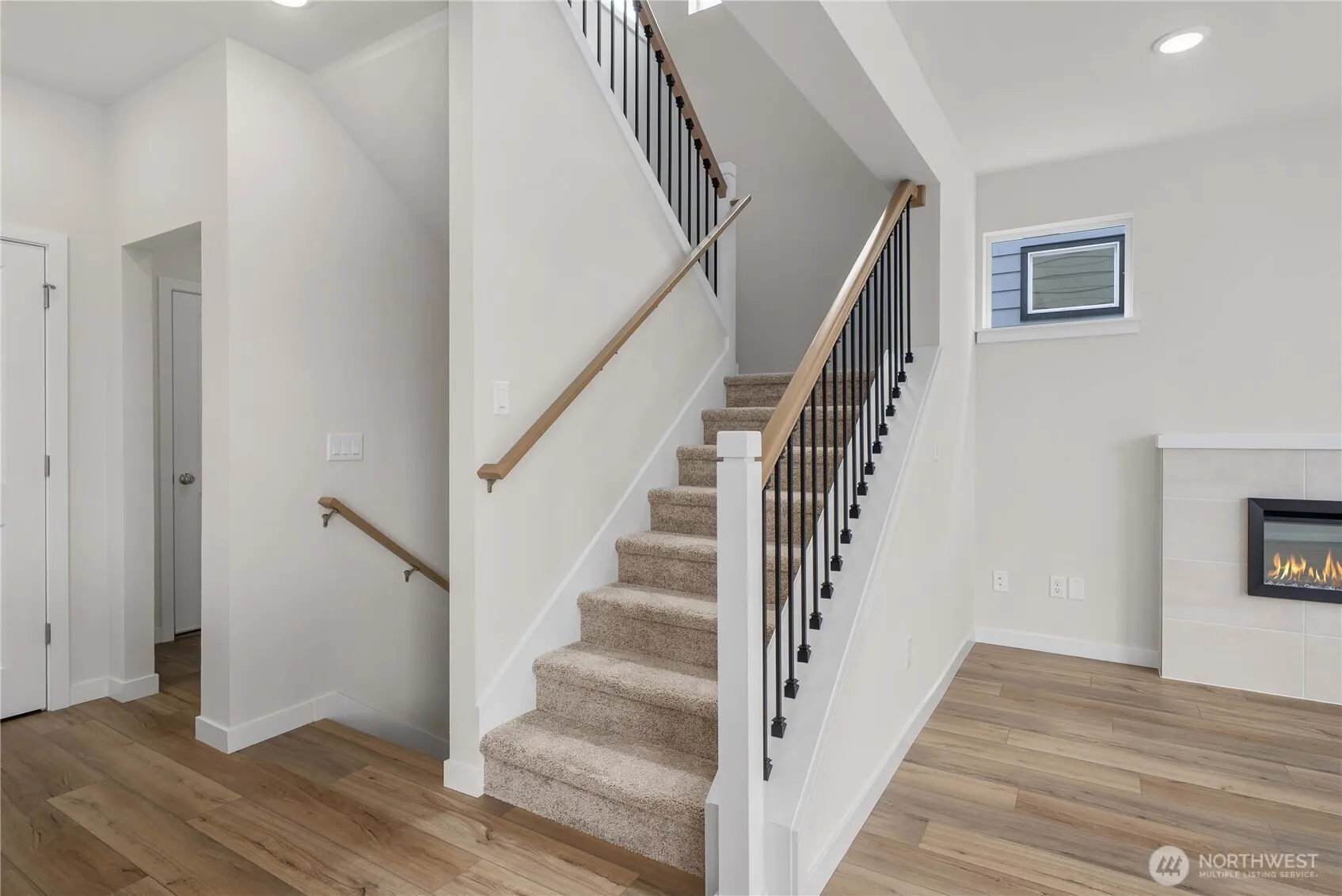4261 Aberdeen Way NE, Renton, WA 98056