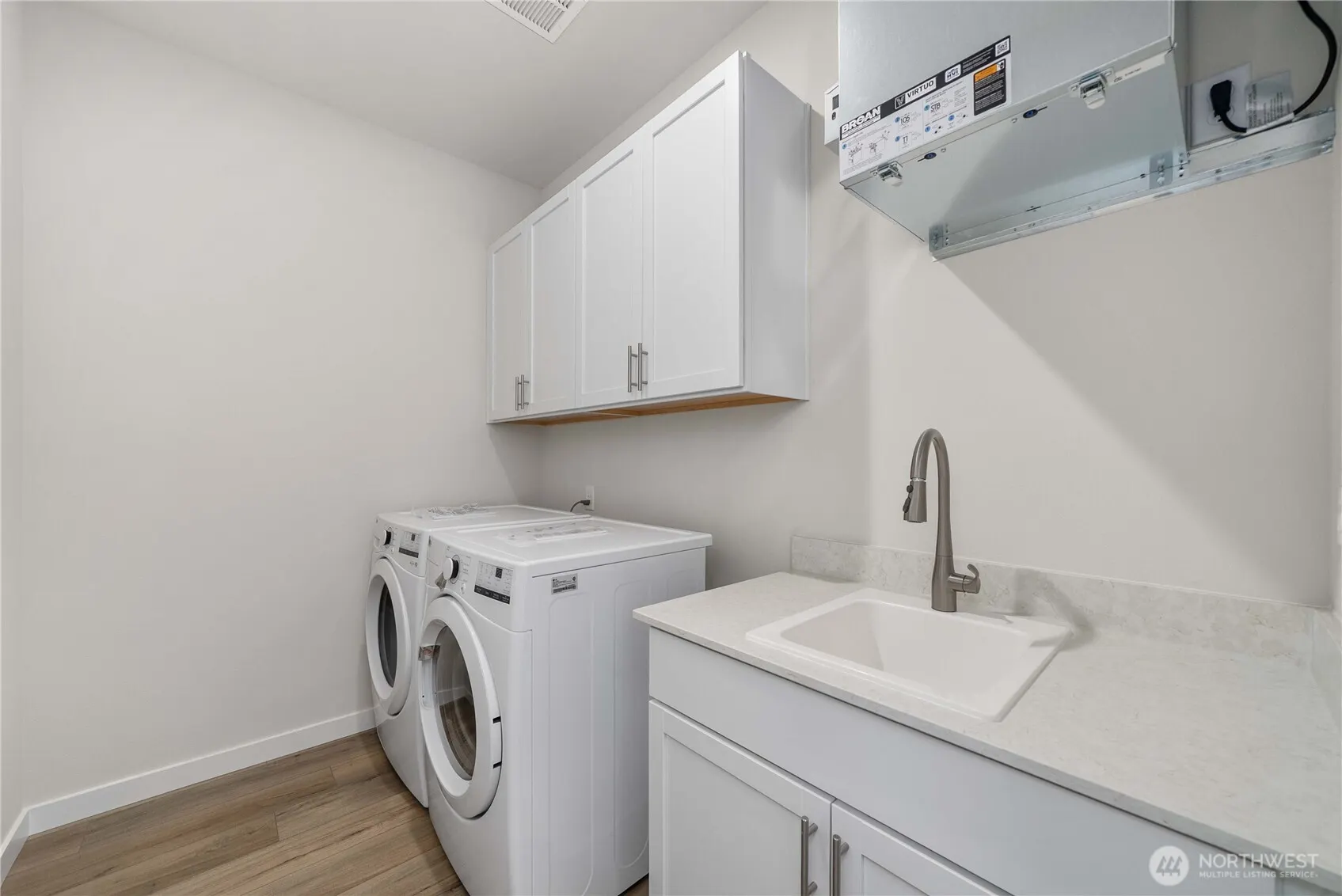 4261 Aberdeen Way NE, Renton, WA 98056