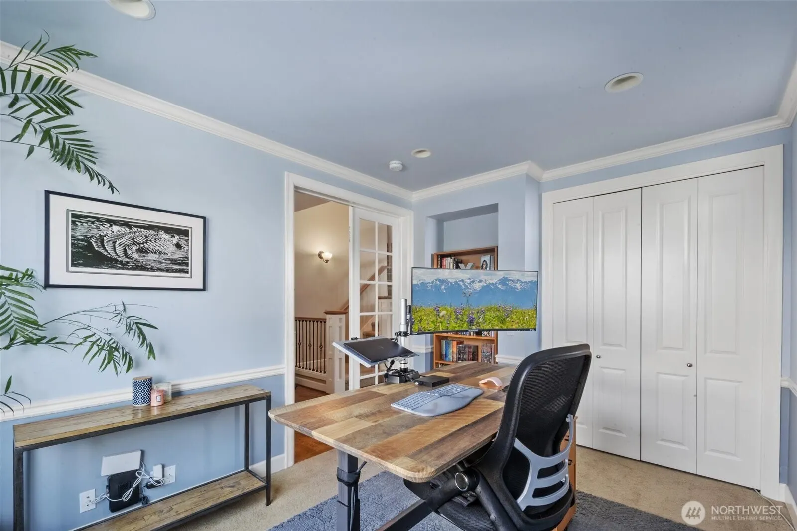 215 Ilwaco Place SE, Renton, WA 98059