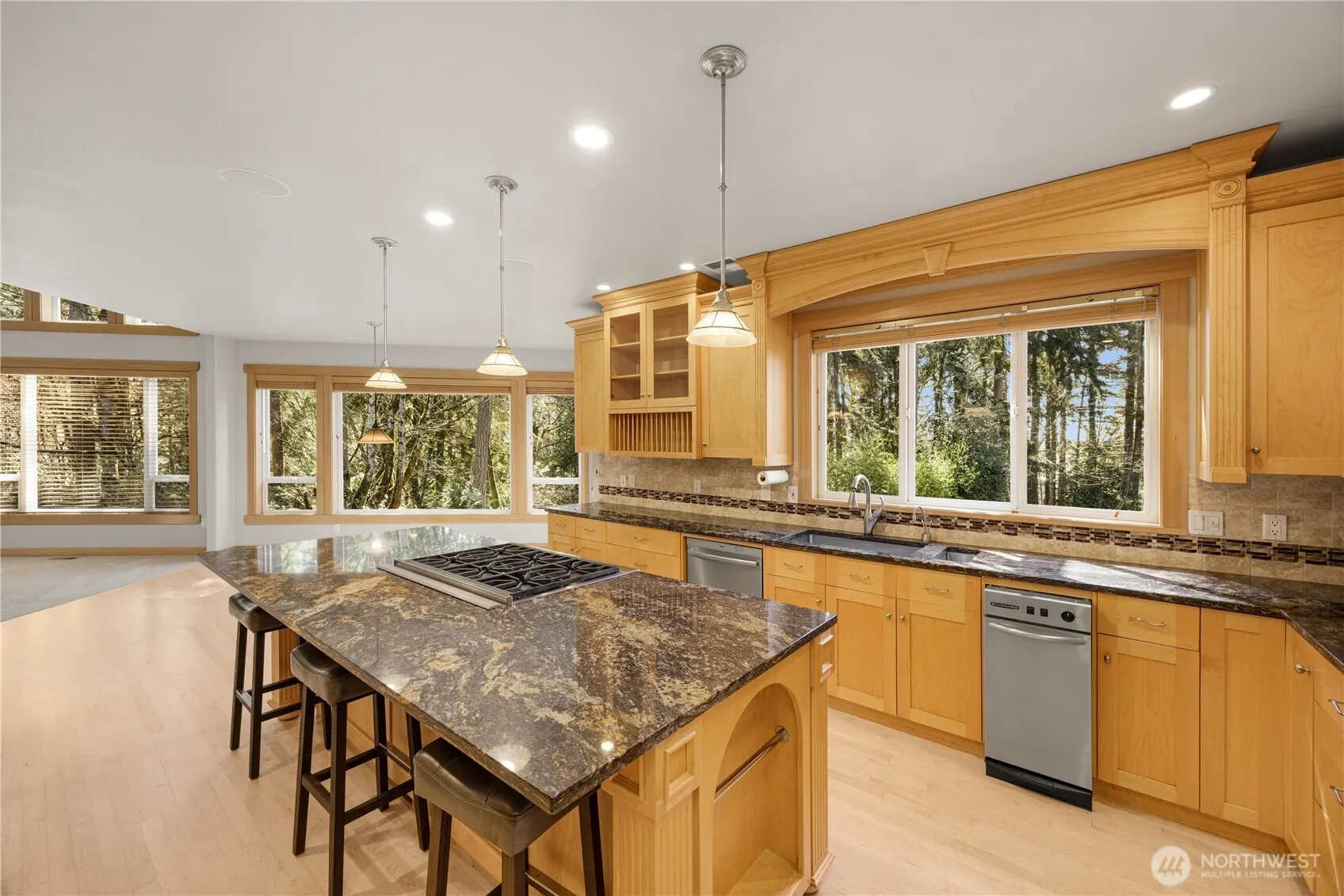 7402 229th Place SE, Woodinville, WA 98072-6009
