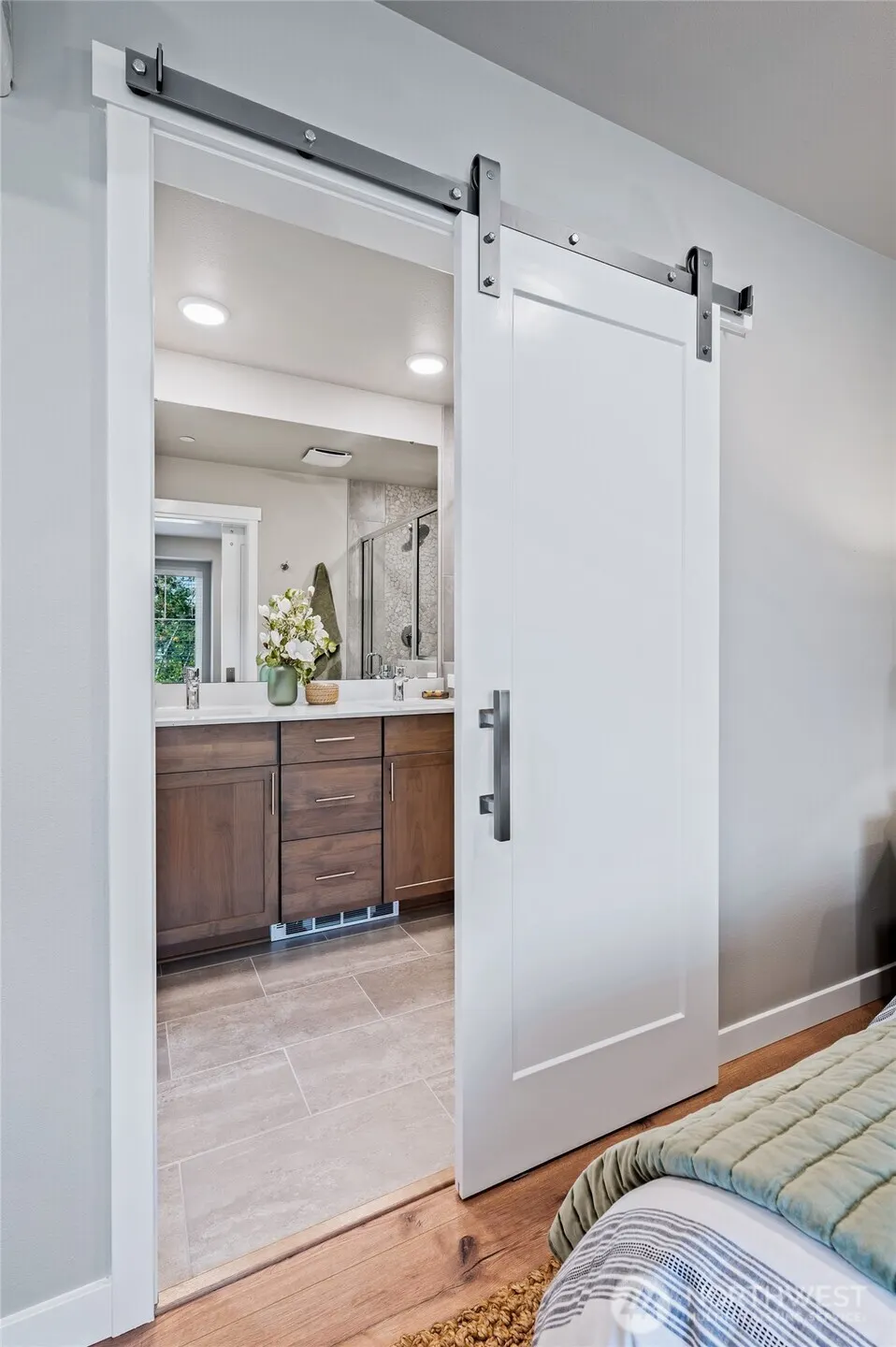 14424 Madison Way #H2, Lynnwood, WA 98087
