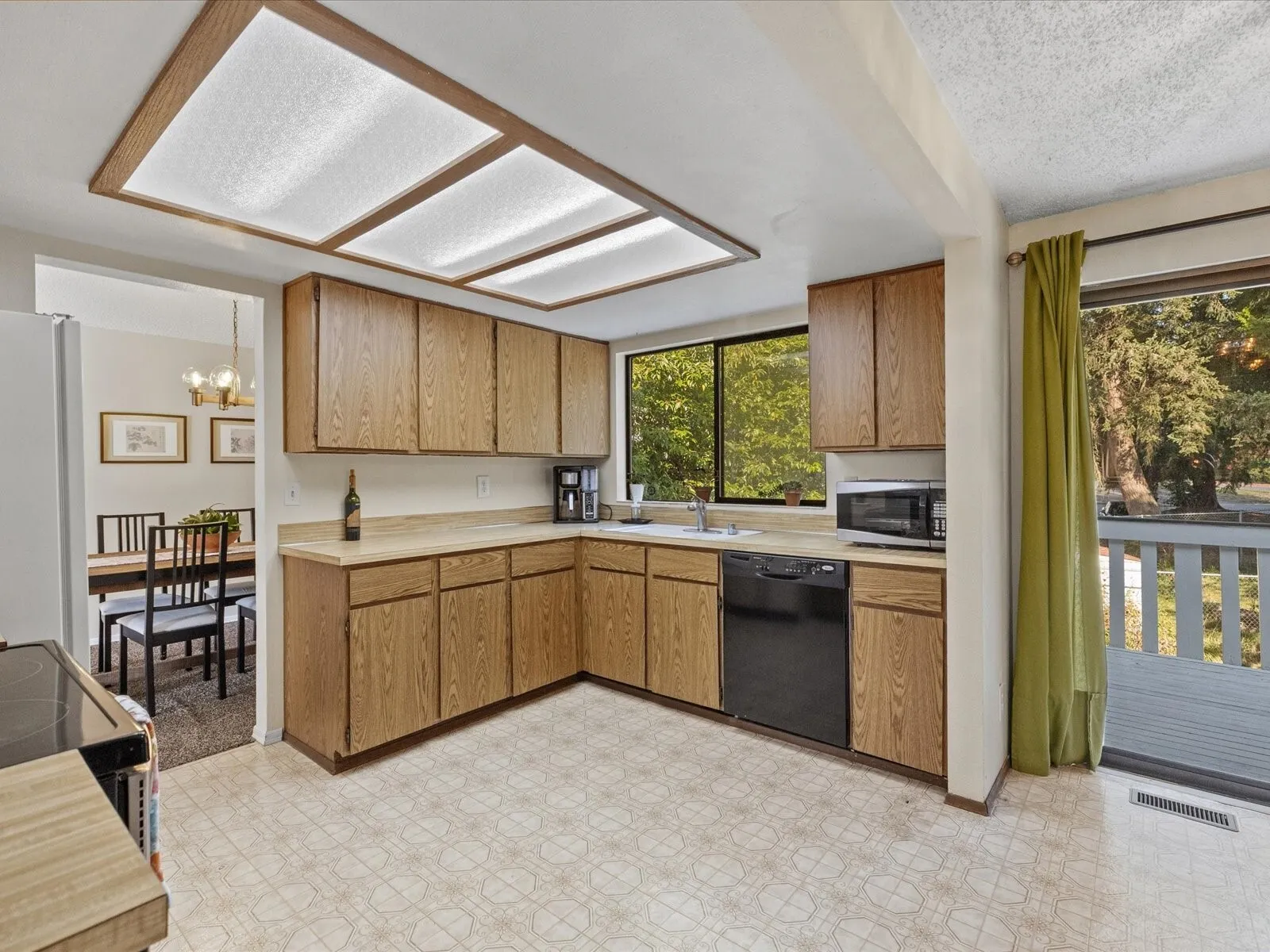 17122 29th Drive SE, Bothell, WA 98012