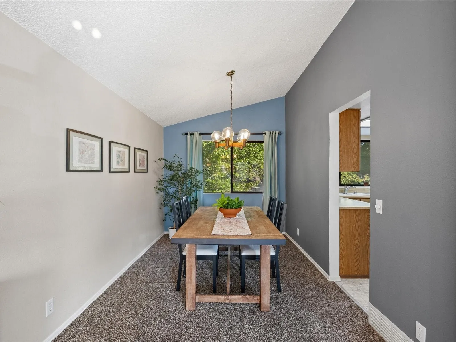 17122 29th Drive SE, Bothell, WA 98012