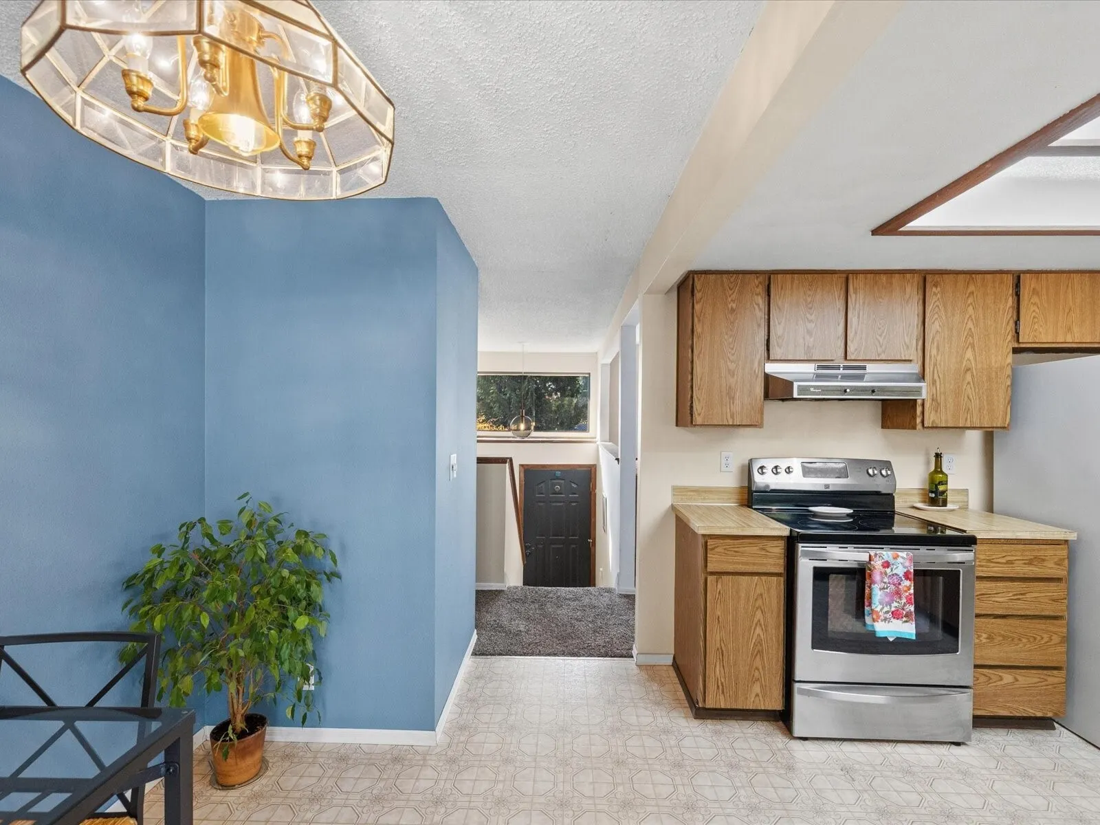 17122 29th Drive SE, Bothell, WA 98012