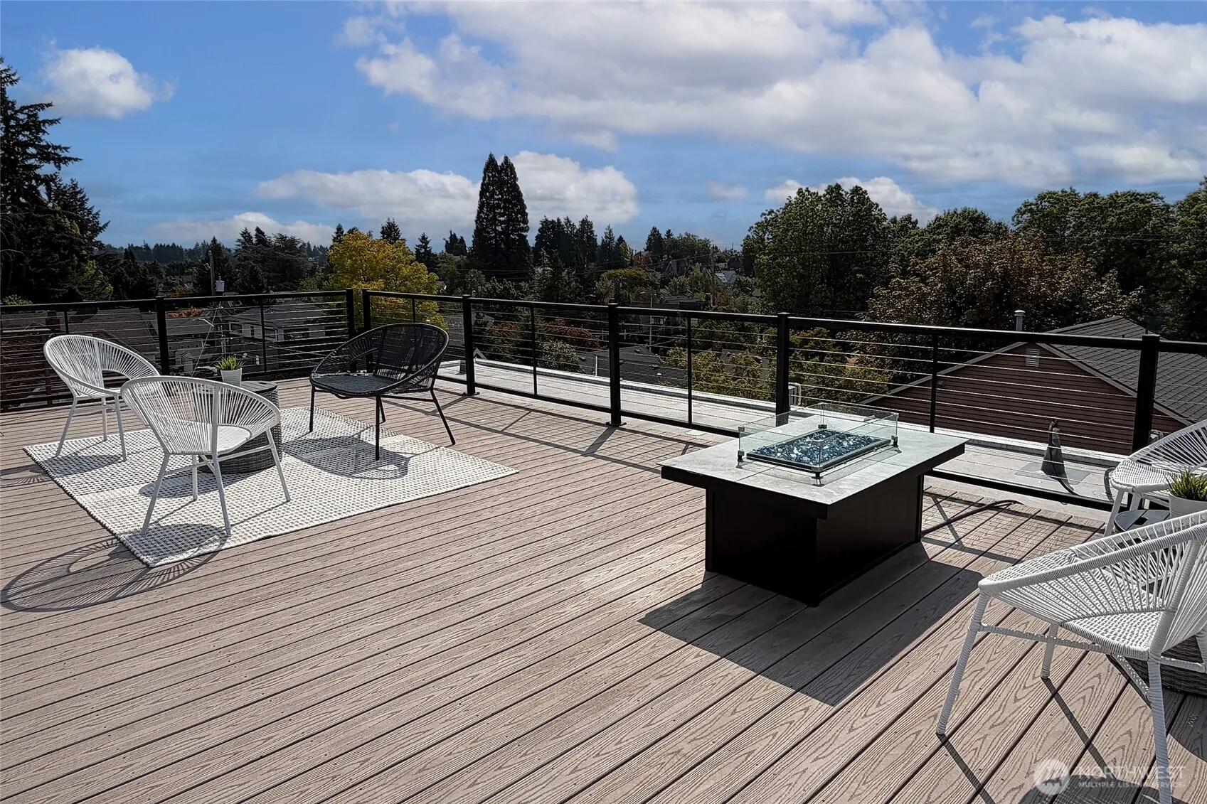 7522 14th Avenue NE, Seattle, WA 98115